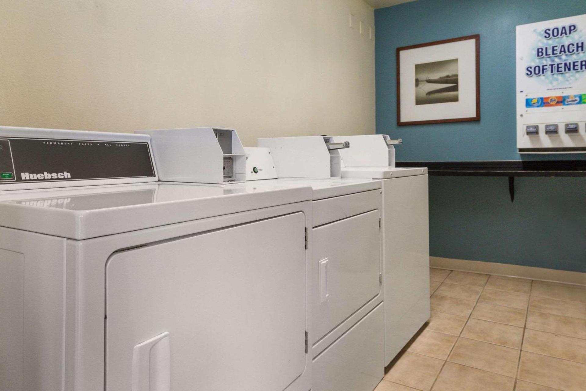 Quality Inn Bellevue photo 7