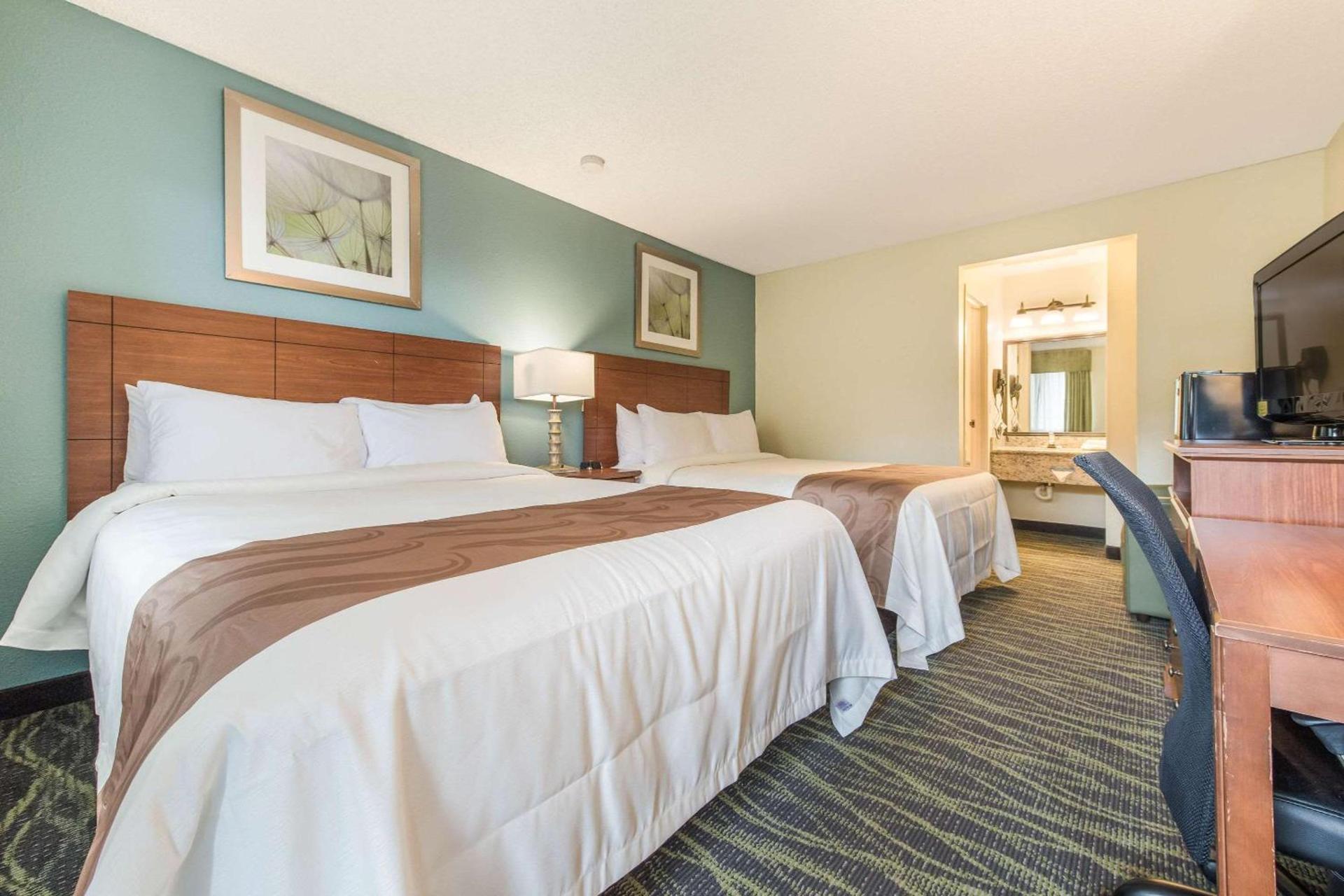 Quality Inn Bellevue photo 13