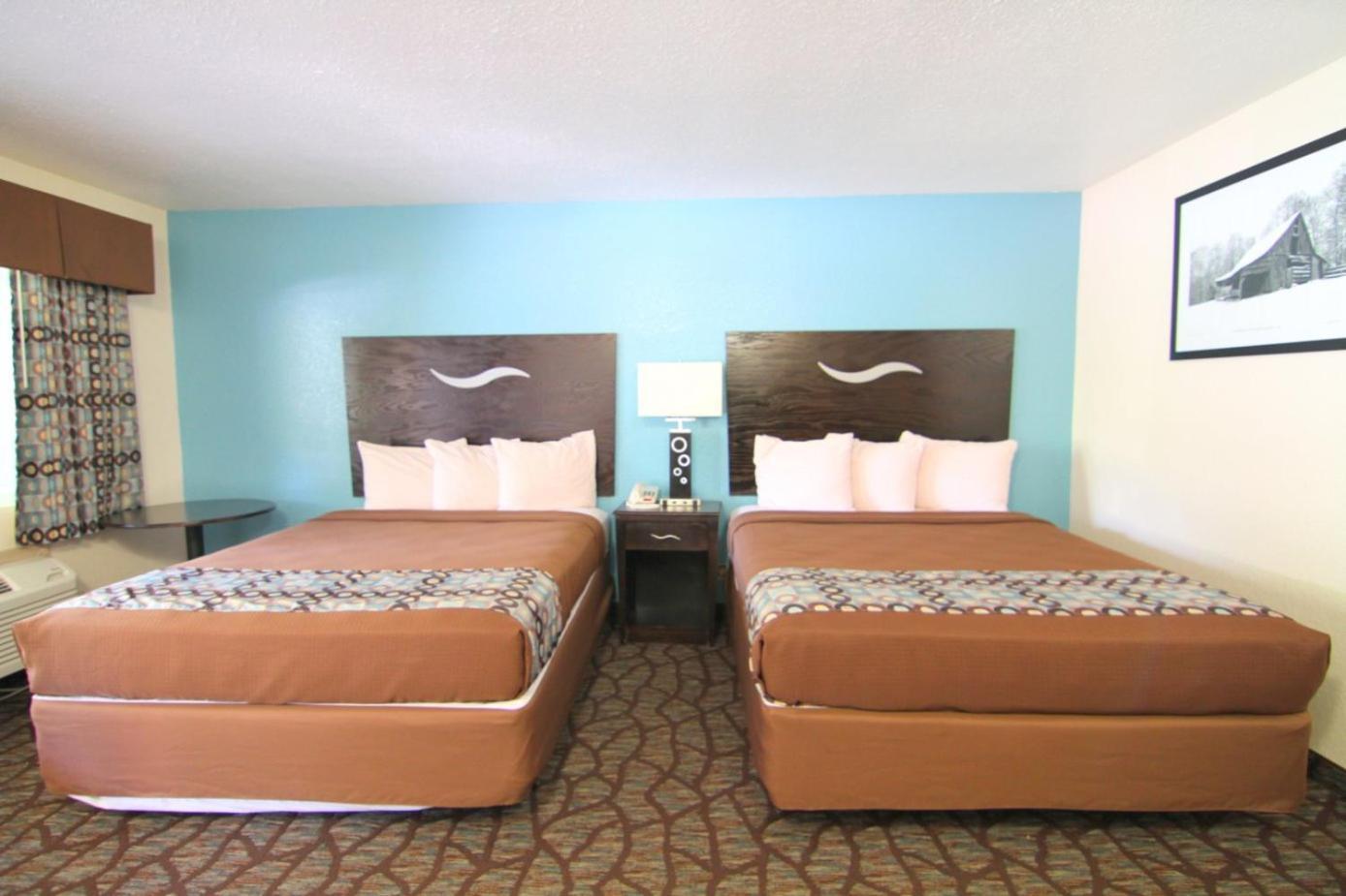 Blue Ridge Inn photo 6