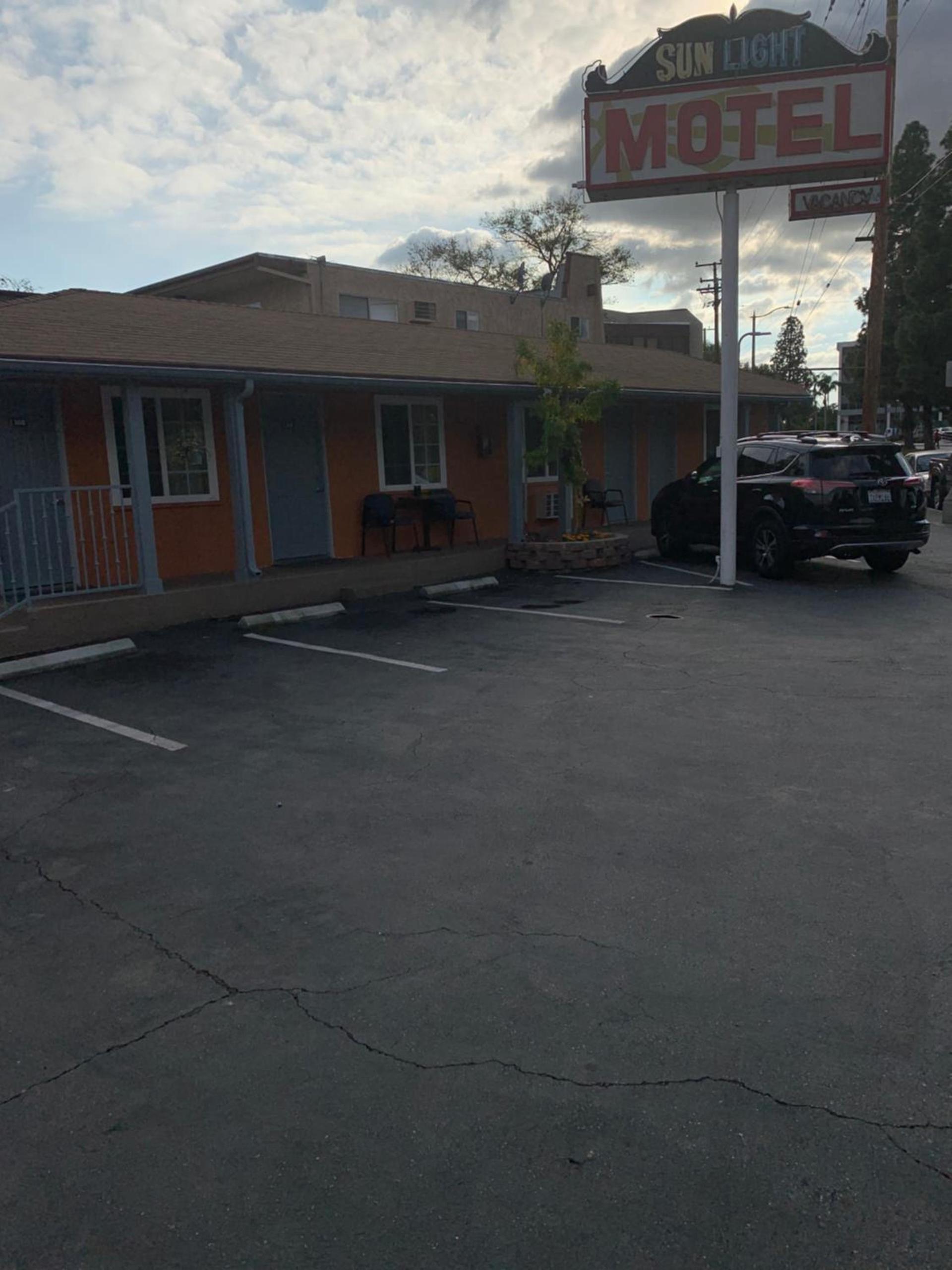 SunLight Motel Long Beach photo 1