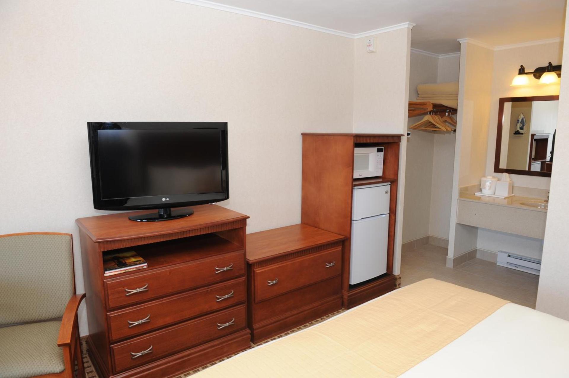 Oceanus Motel - Rehoboth Beach photo 2