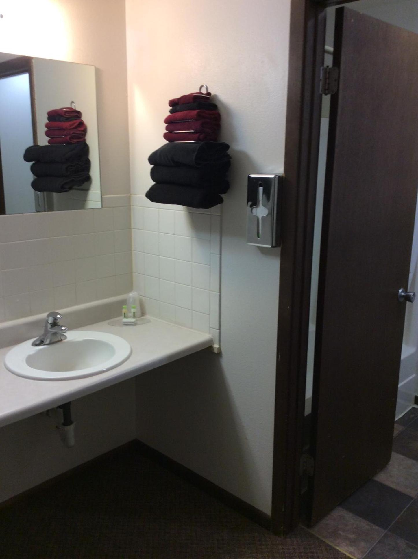 Sports Club Motel photo 22