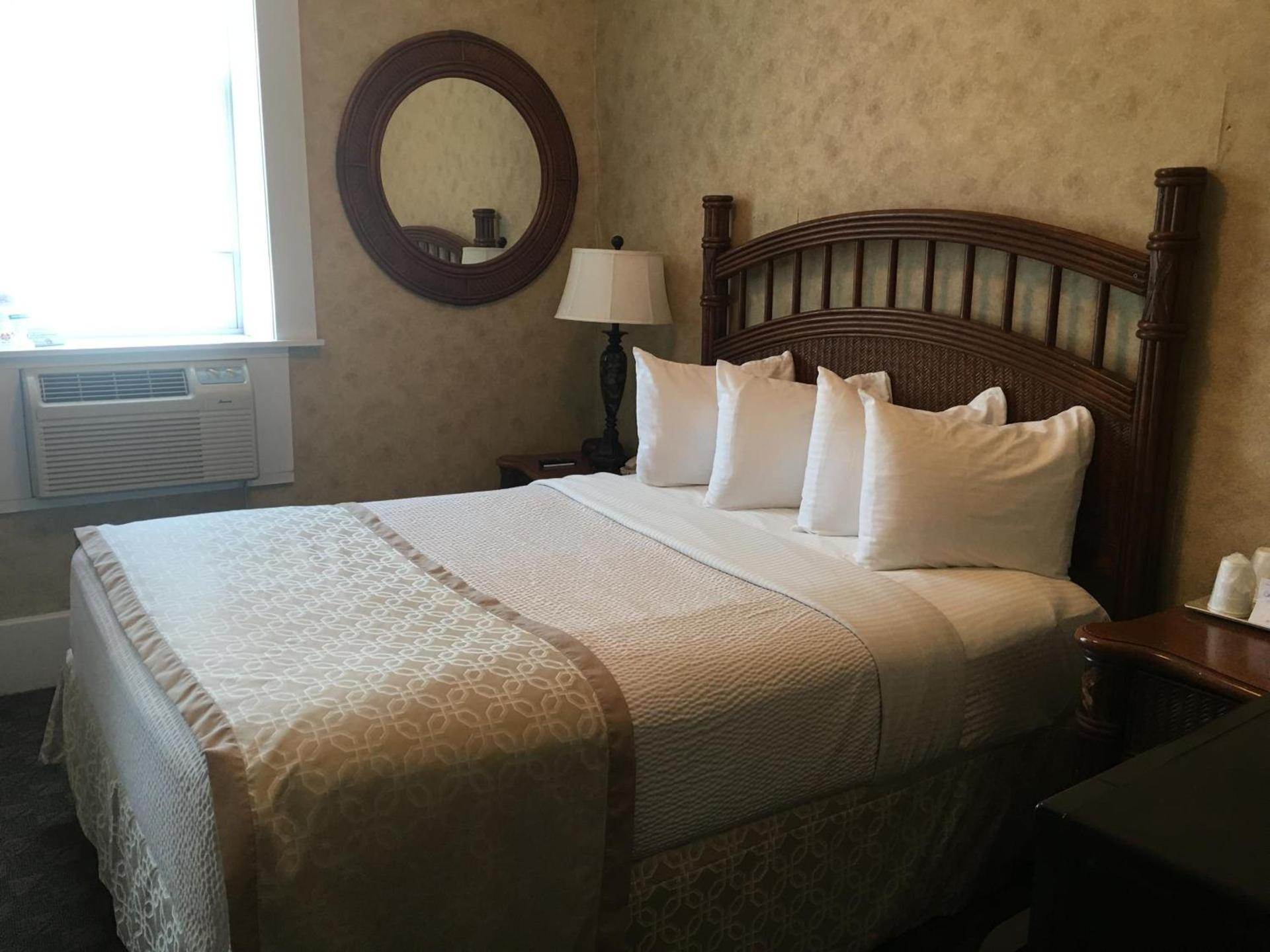 The Island House Hotel photo 10