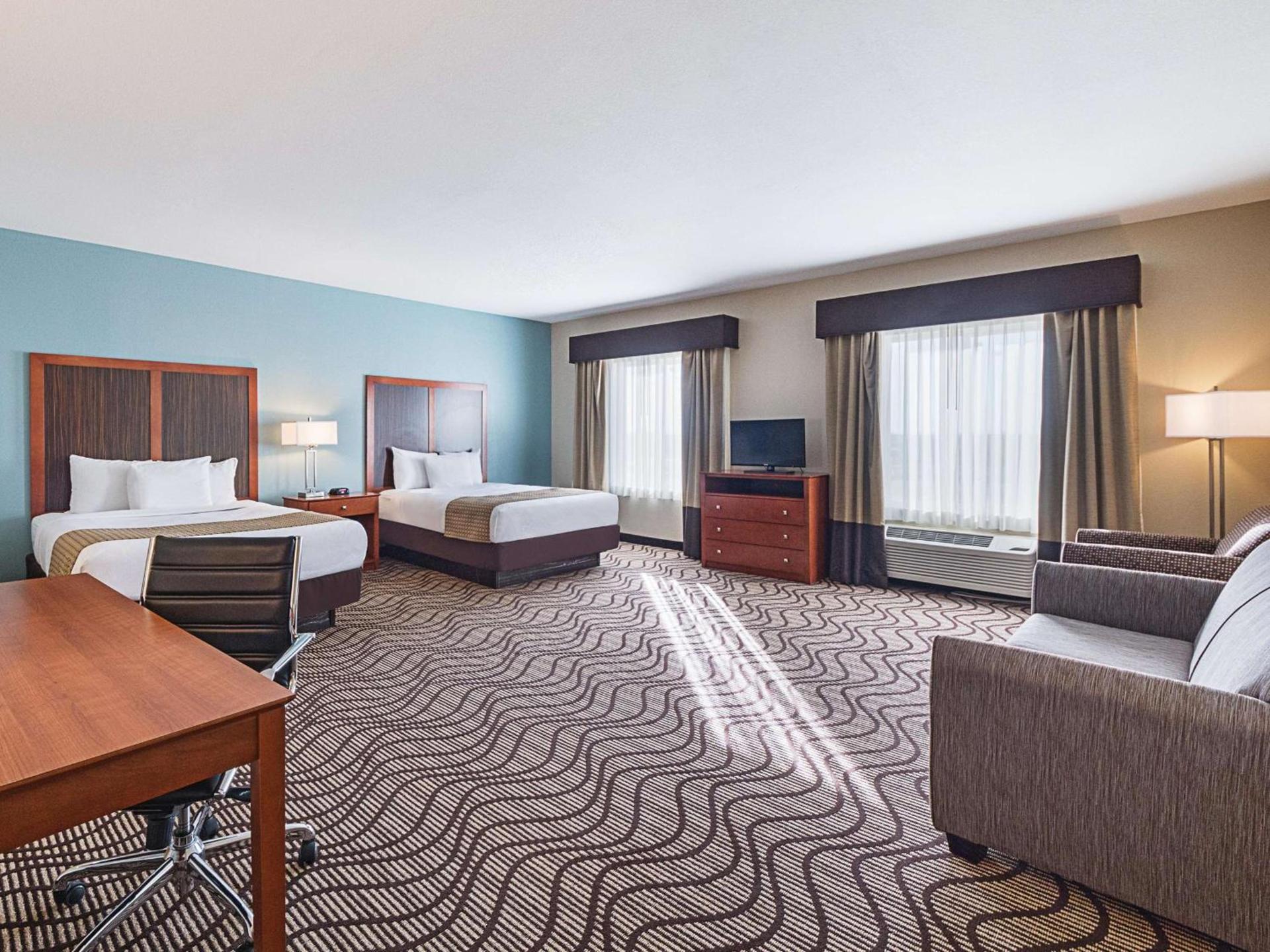 La Quinta by Wyndham Mathis photo 10