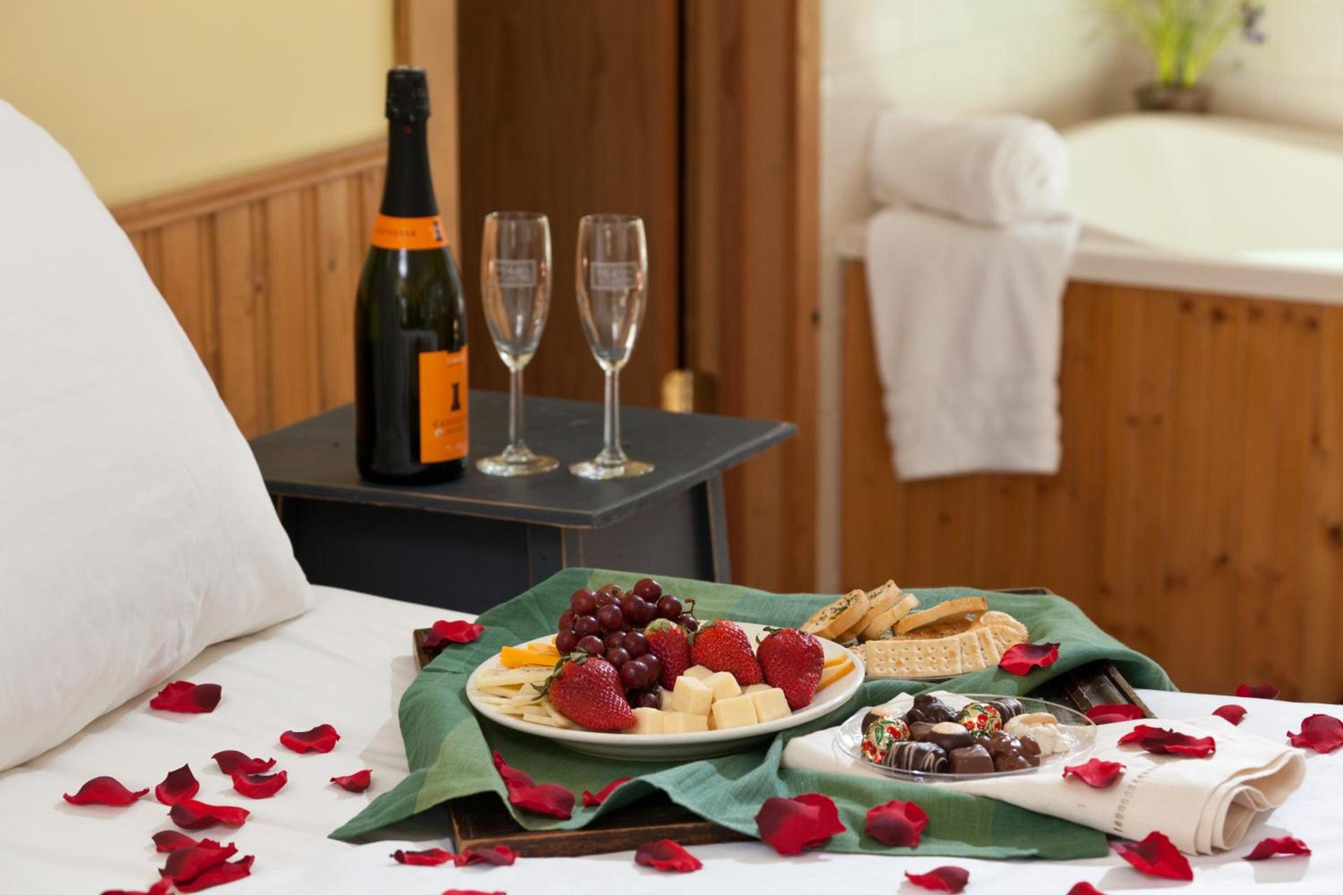 Inn & Spa at Cedar Falls photo 13