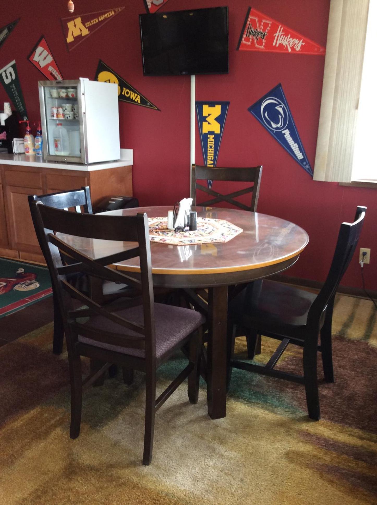 Sports Club Motel photo 34