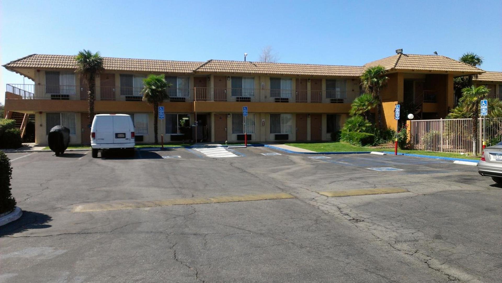 Knights Inn Palmdale photo 15