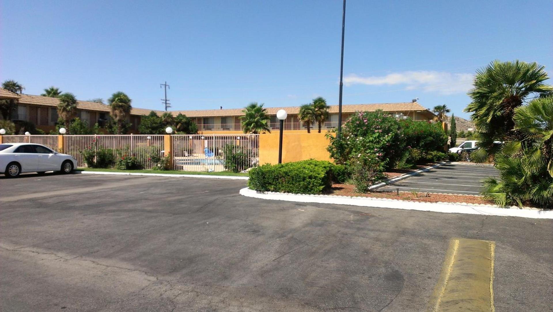 Knights Inn Palmdale photo 14