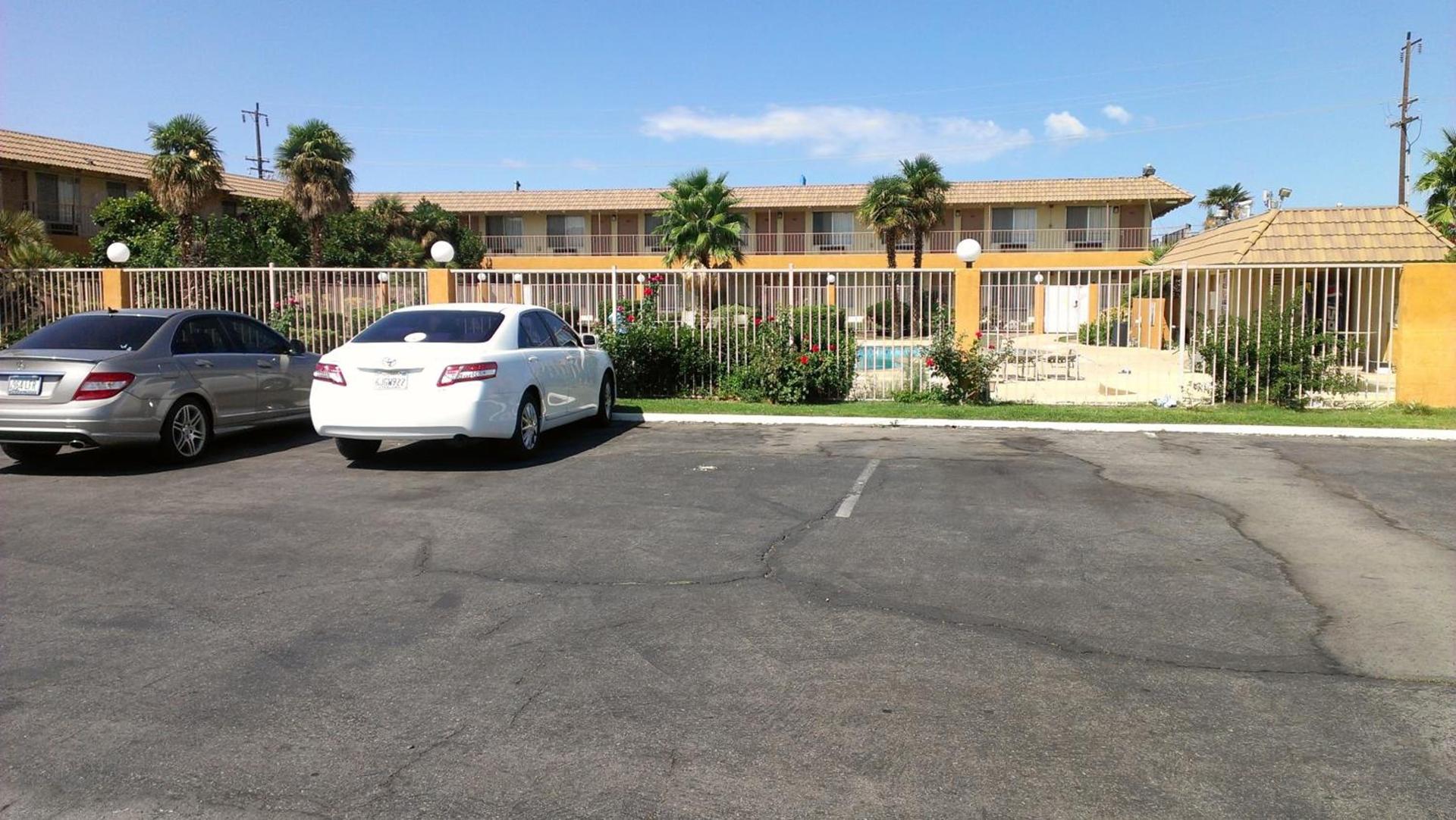 Knights Inn Palmdale photo 12