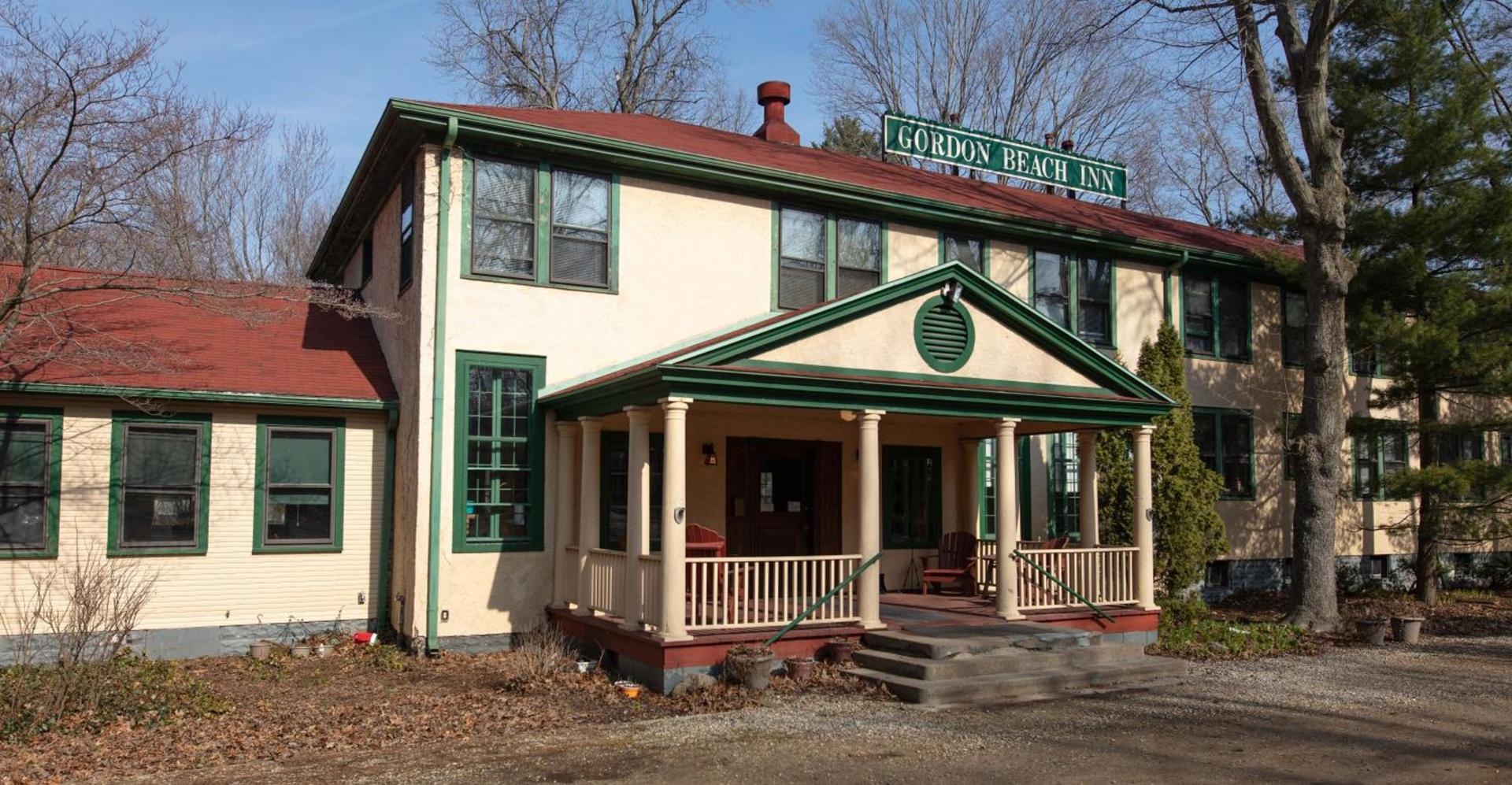 Gordon Beach Inn photo 2