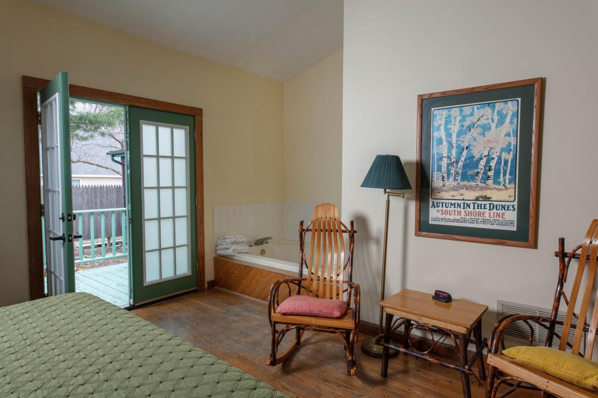Gordon Beach Inn photo 39