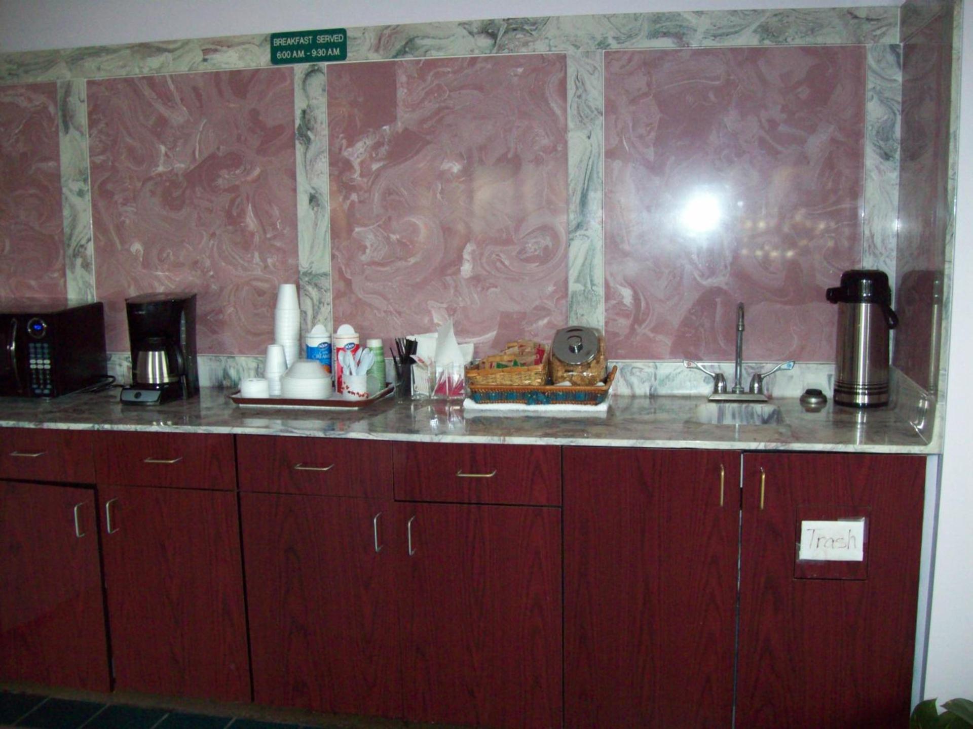 Western Inn Express photo 13