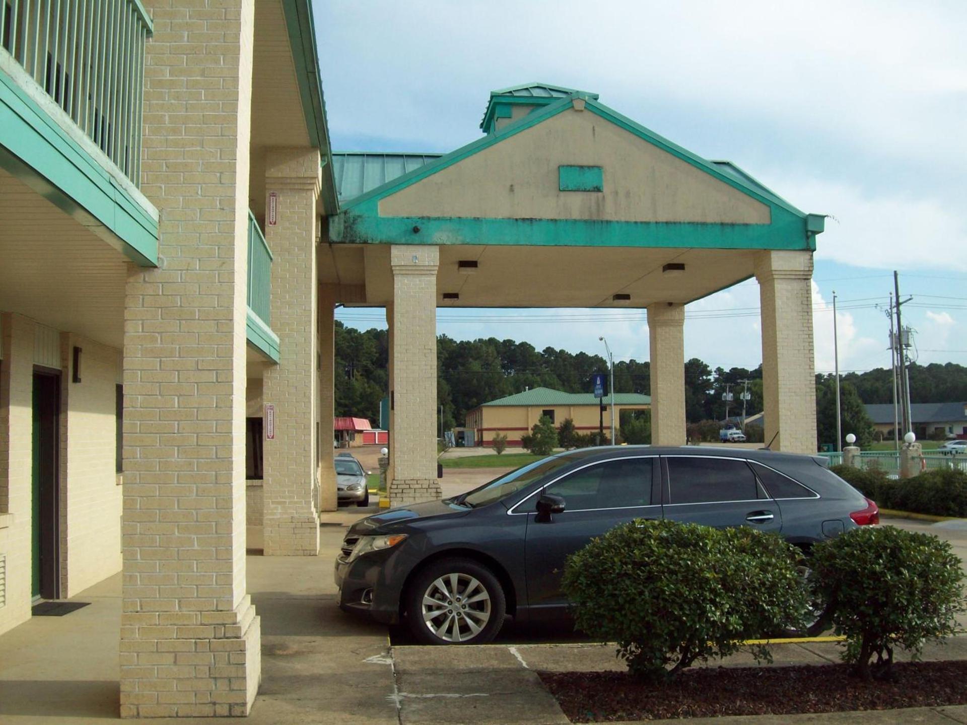 Western Inn Express photo 2