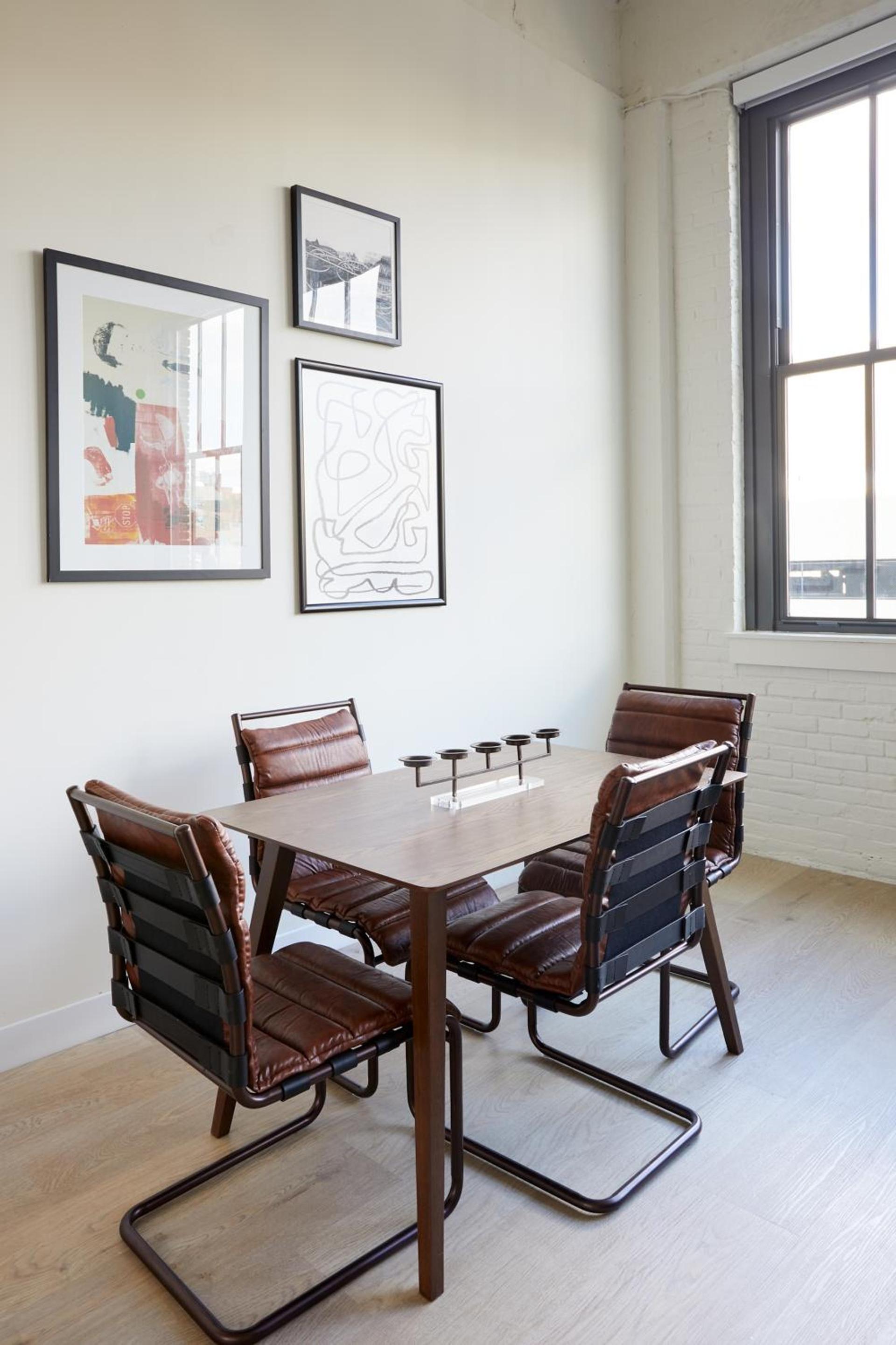 Sonder at Sixteen Hundred photo 11
