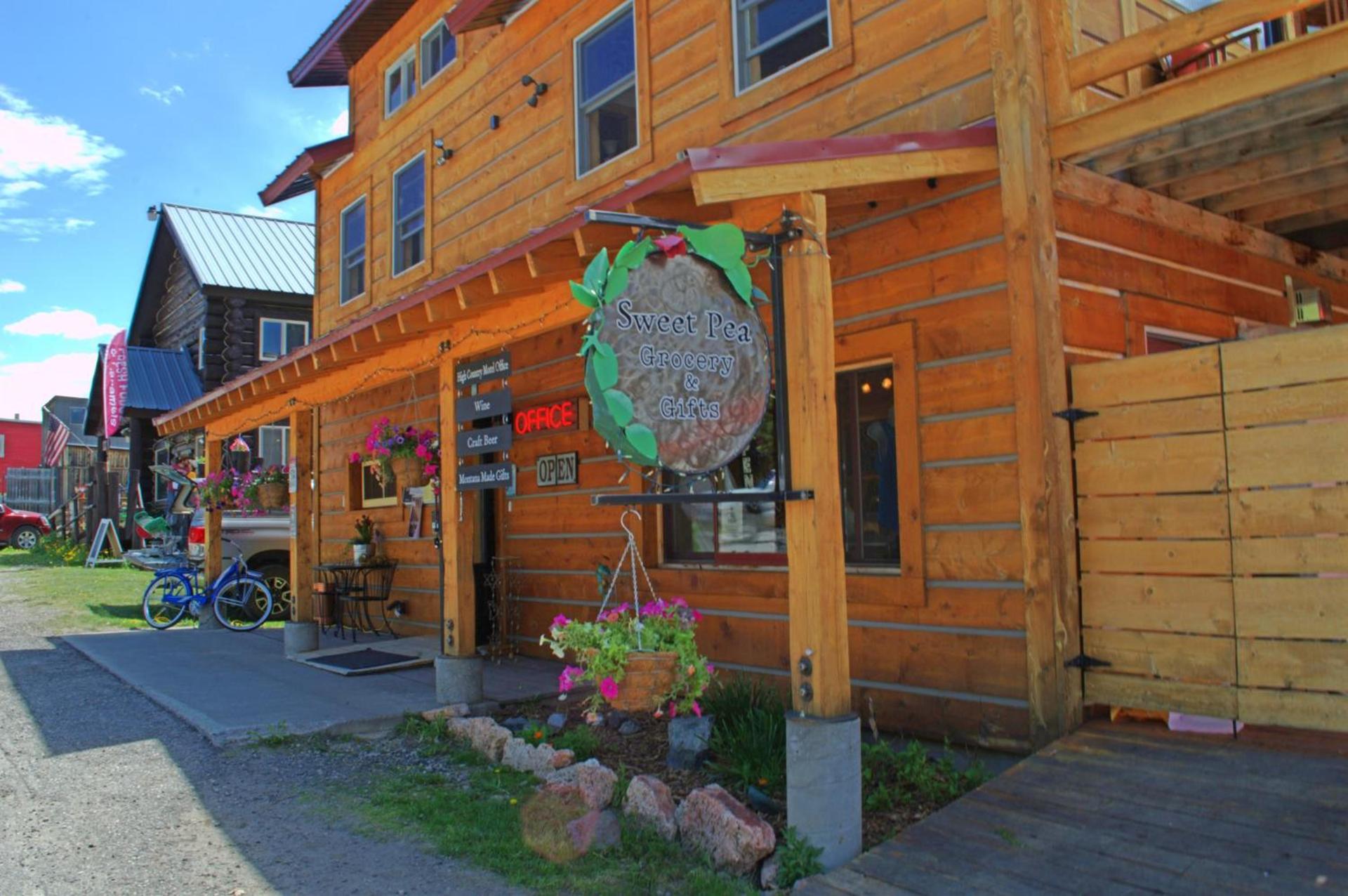 High Country Motel and Cabins photo 27