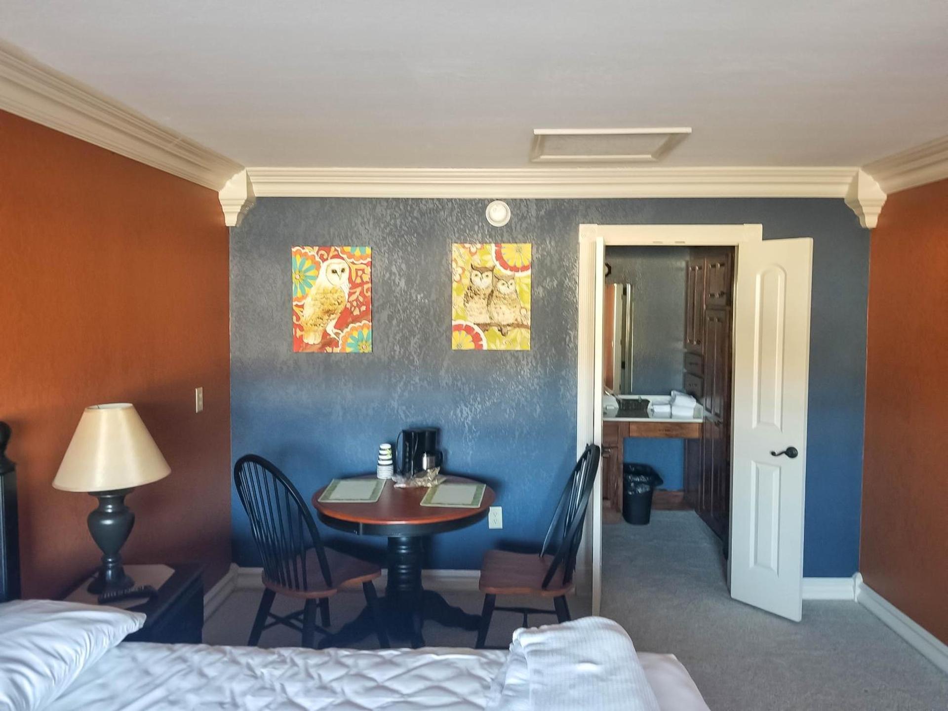 Lily Pad Suites photo 4