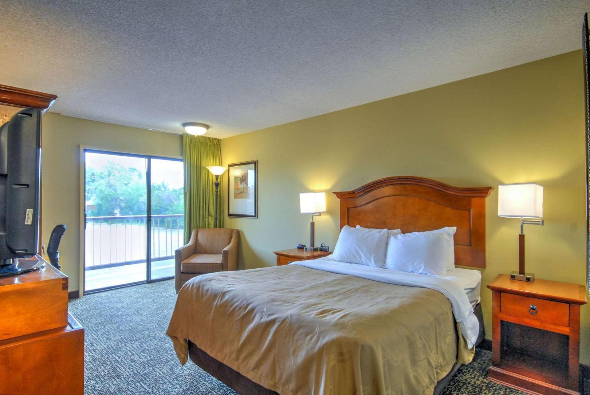 Quality Inn Big Sky photo 13
