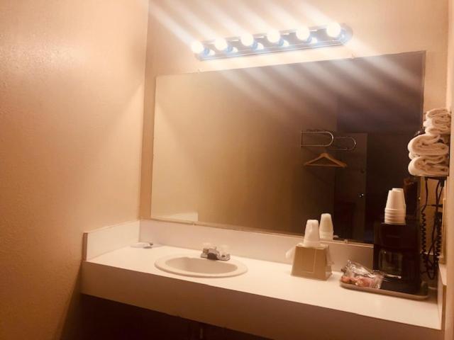 Bryce Way Motel photo 12