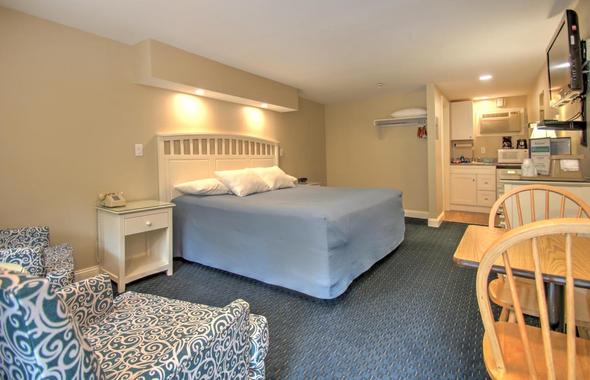 Studio East Motel photo 13