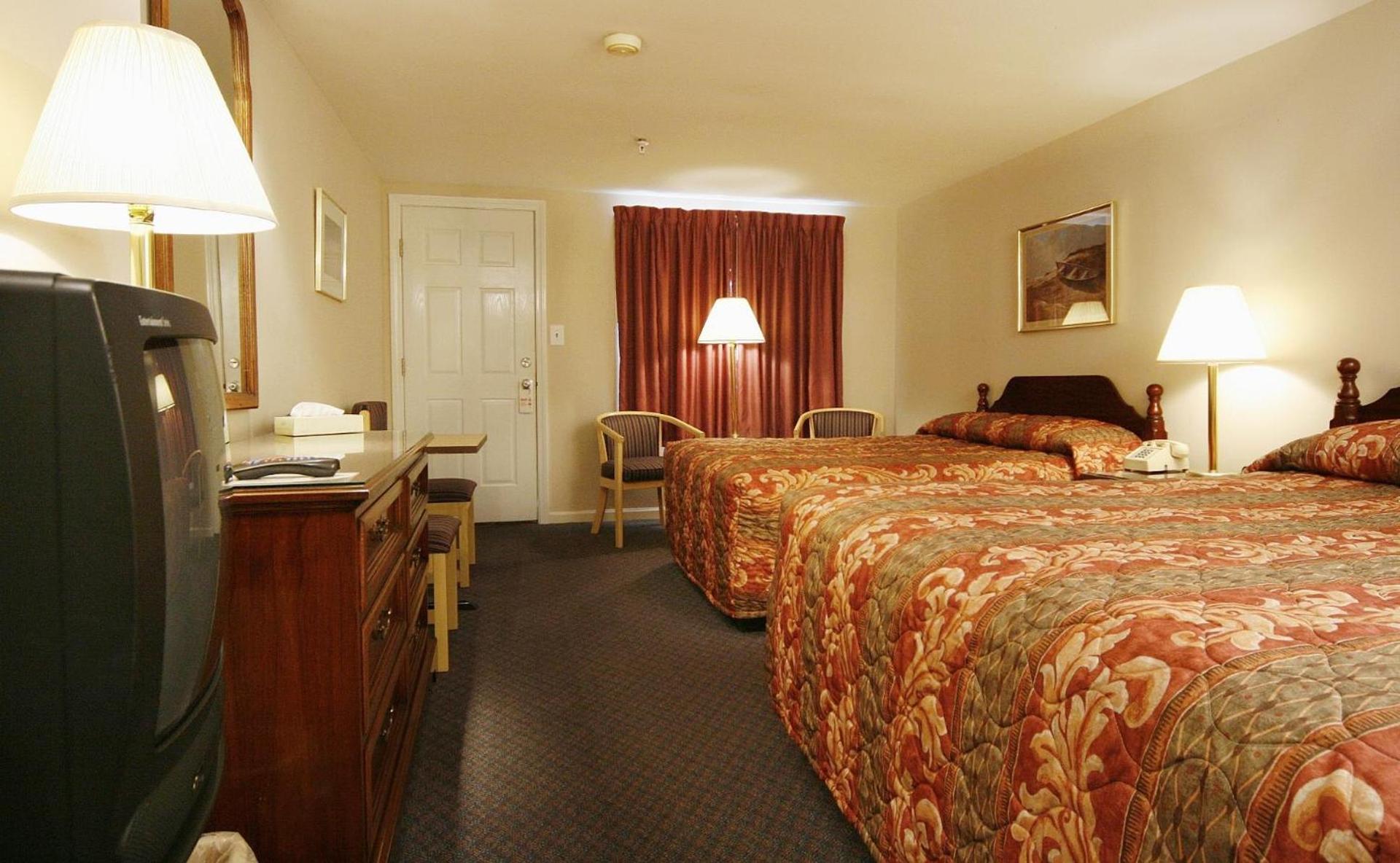 Studio East Motel photo 16