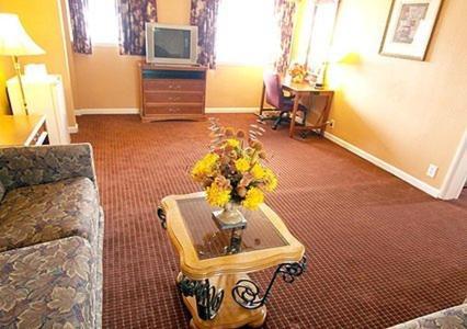 Parkway Inn Philadelphia Airport photo 10