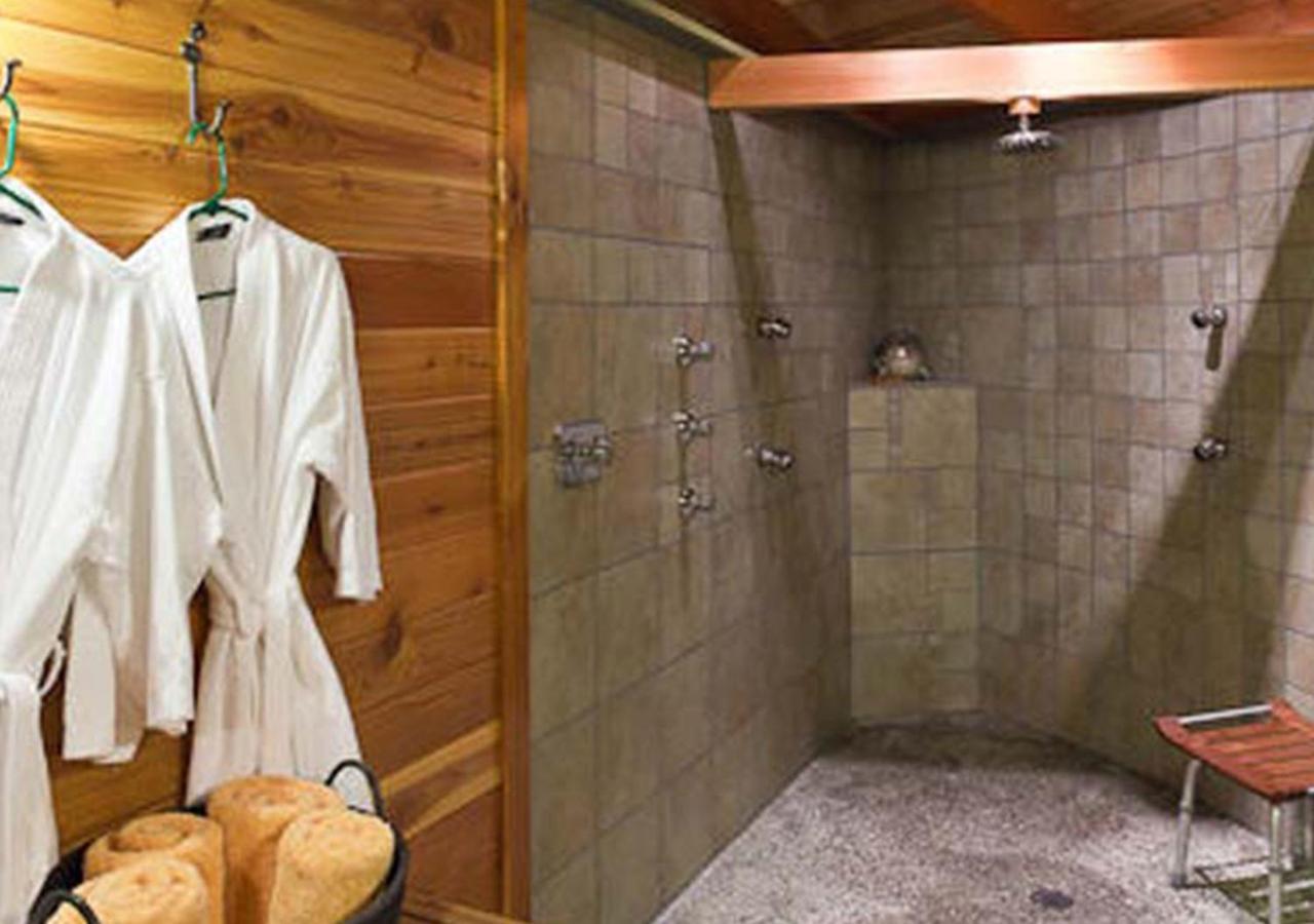 Stormking Hotel photo 1