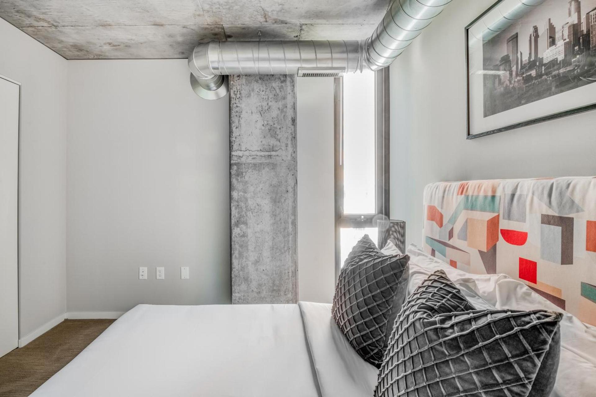 Mint House Minneapolis - Downtown West photo 50