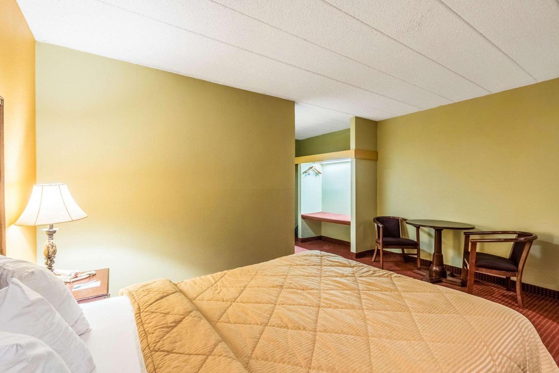 Quaint Inn & Suites photo 15