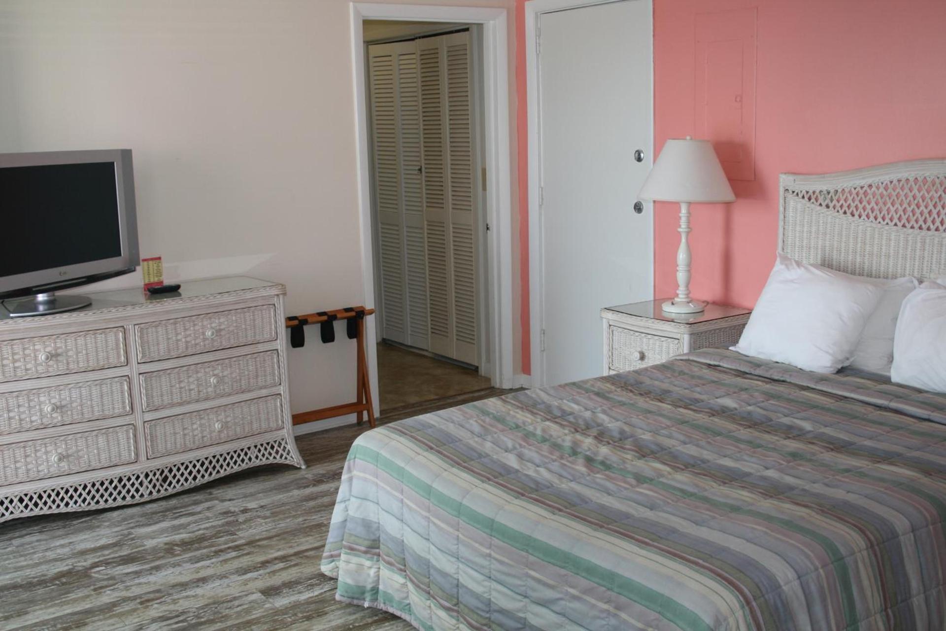 Beach Front Motel Cedar Key photo 8