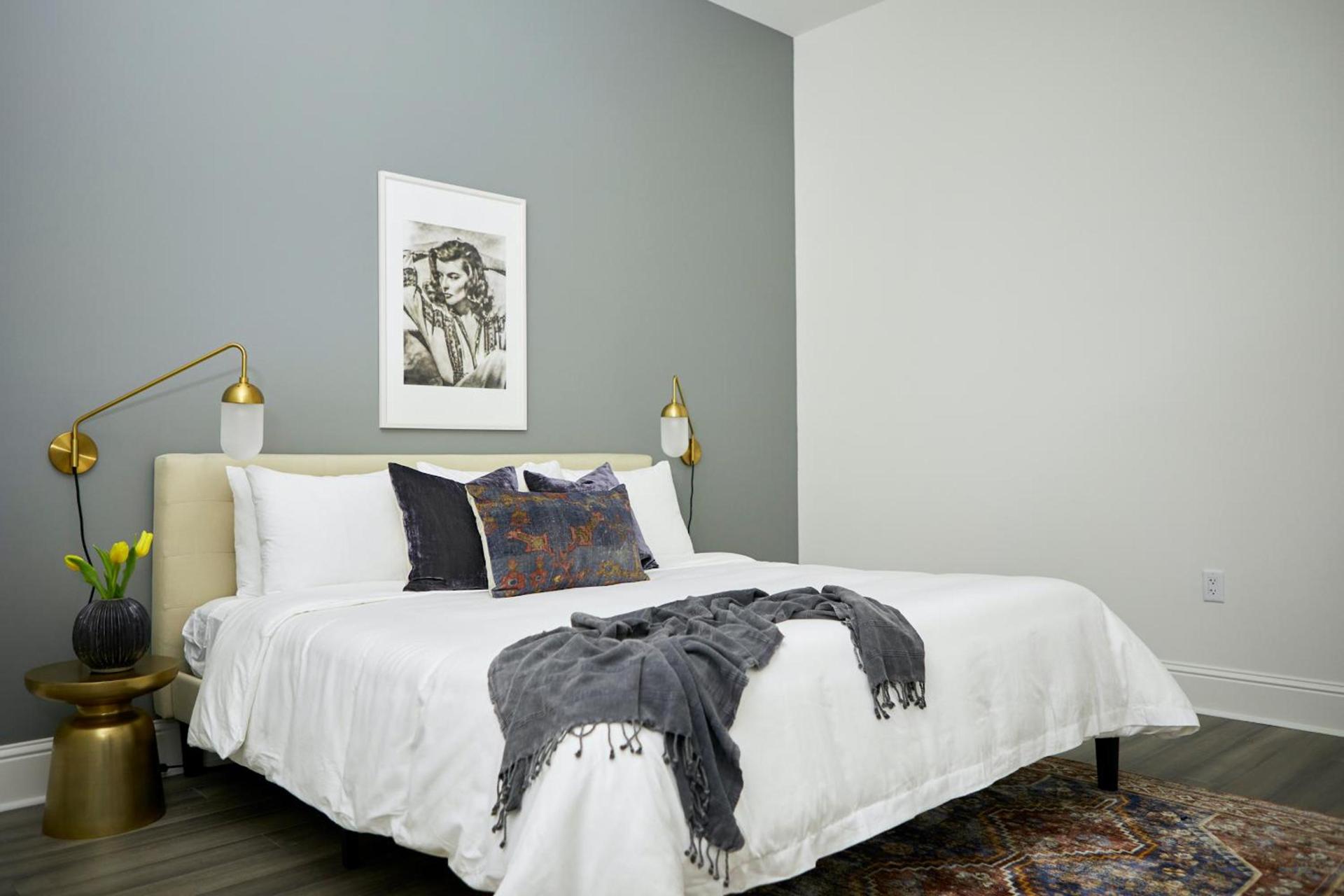 Sonder Lafayette Square photo 26