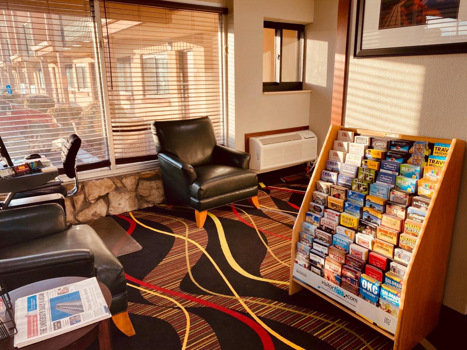 Super 8 by Wyndham Lawrence KU photo 24