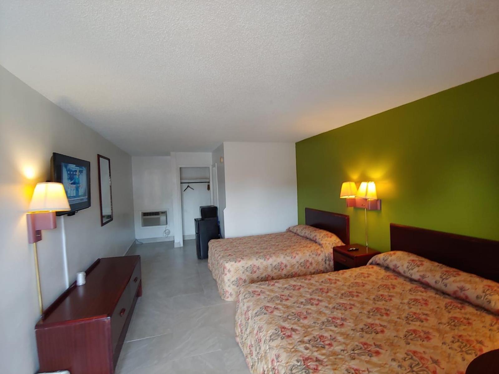 Relax Inn Silver Springs photo 2