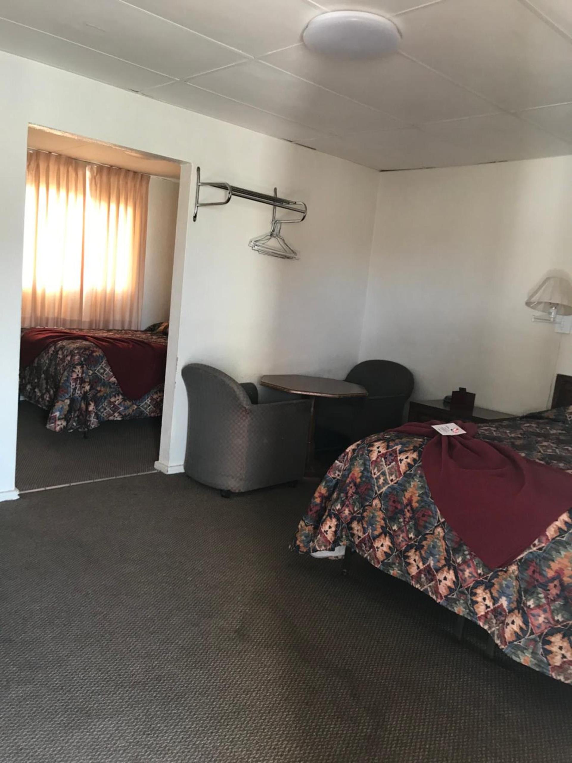 Sheffler's Motel photo 10