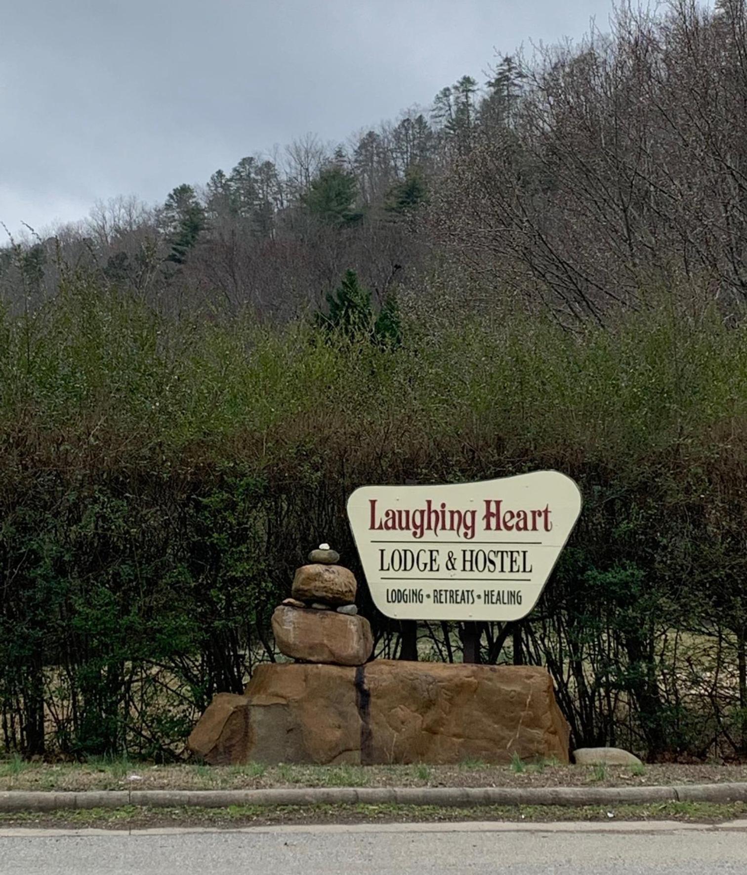 Laughing Heart Lodge photo 4
