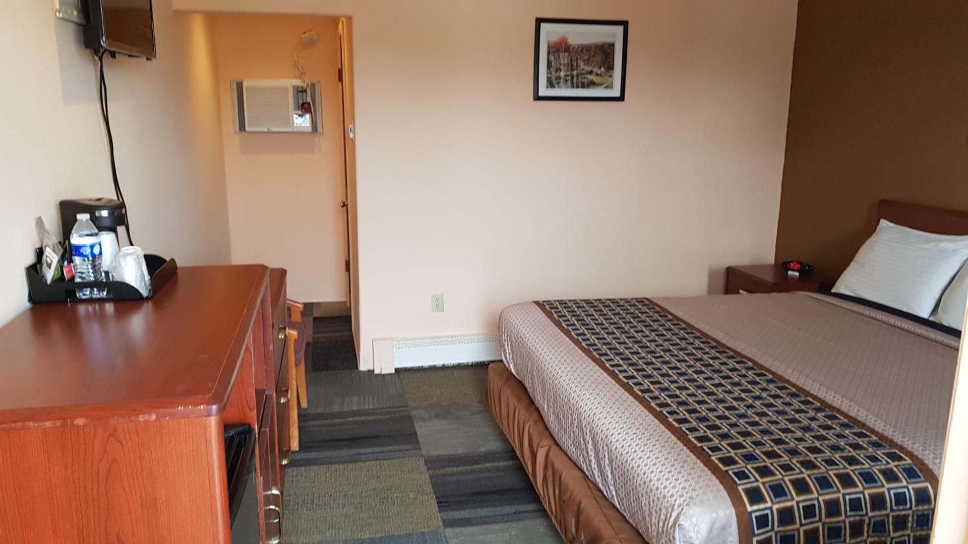 Greenway Motel photo 4