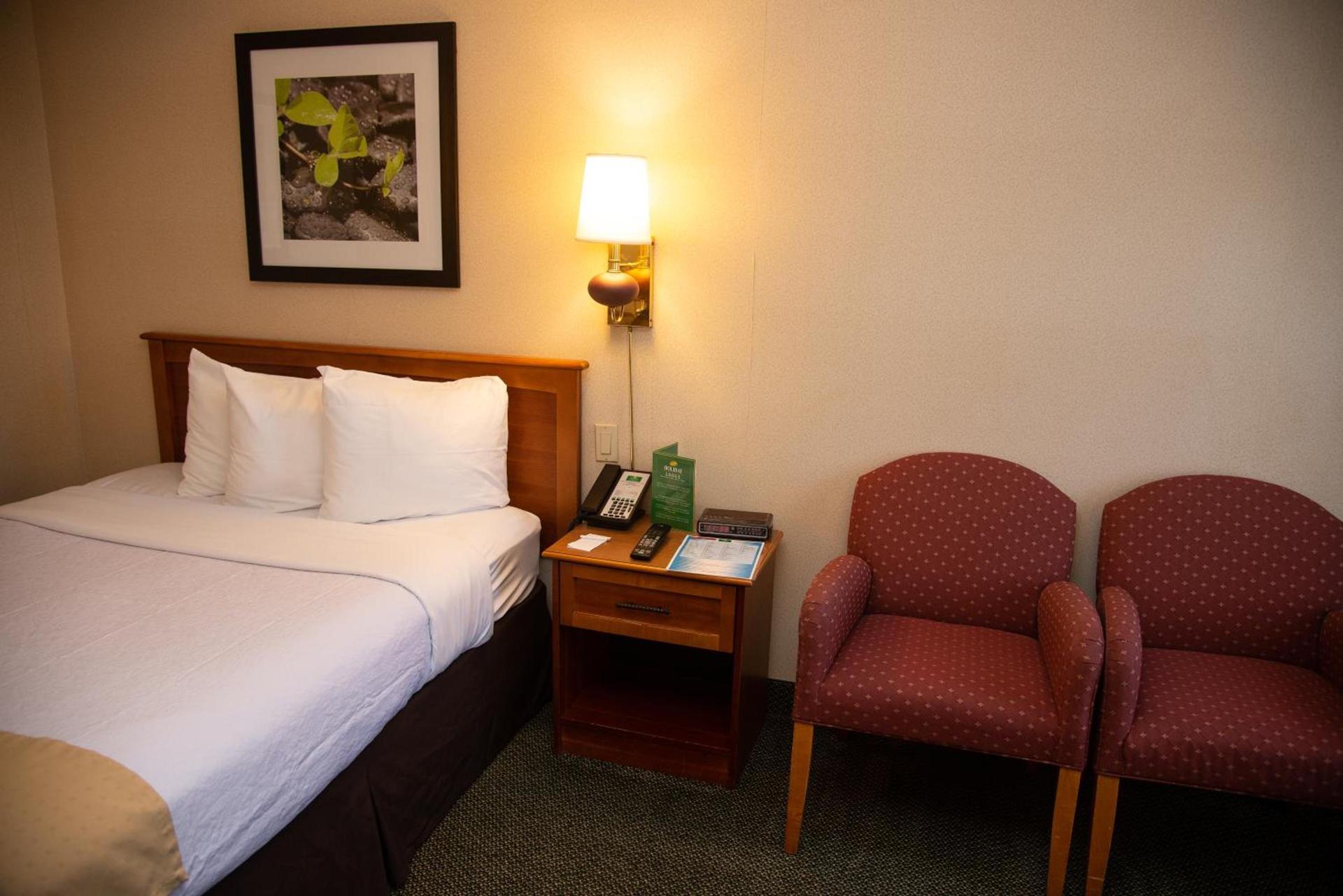 Holiday Lodge Hotel and Conference Center photo 6