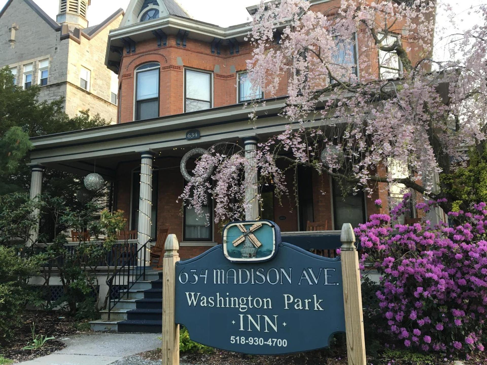 Washington Park Inn photo 1