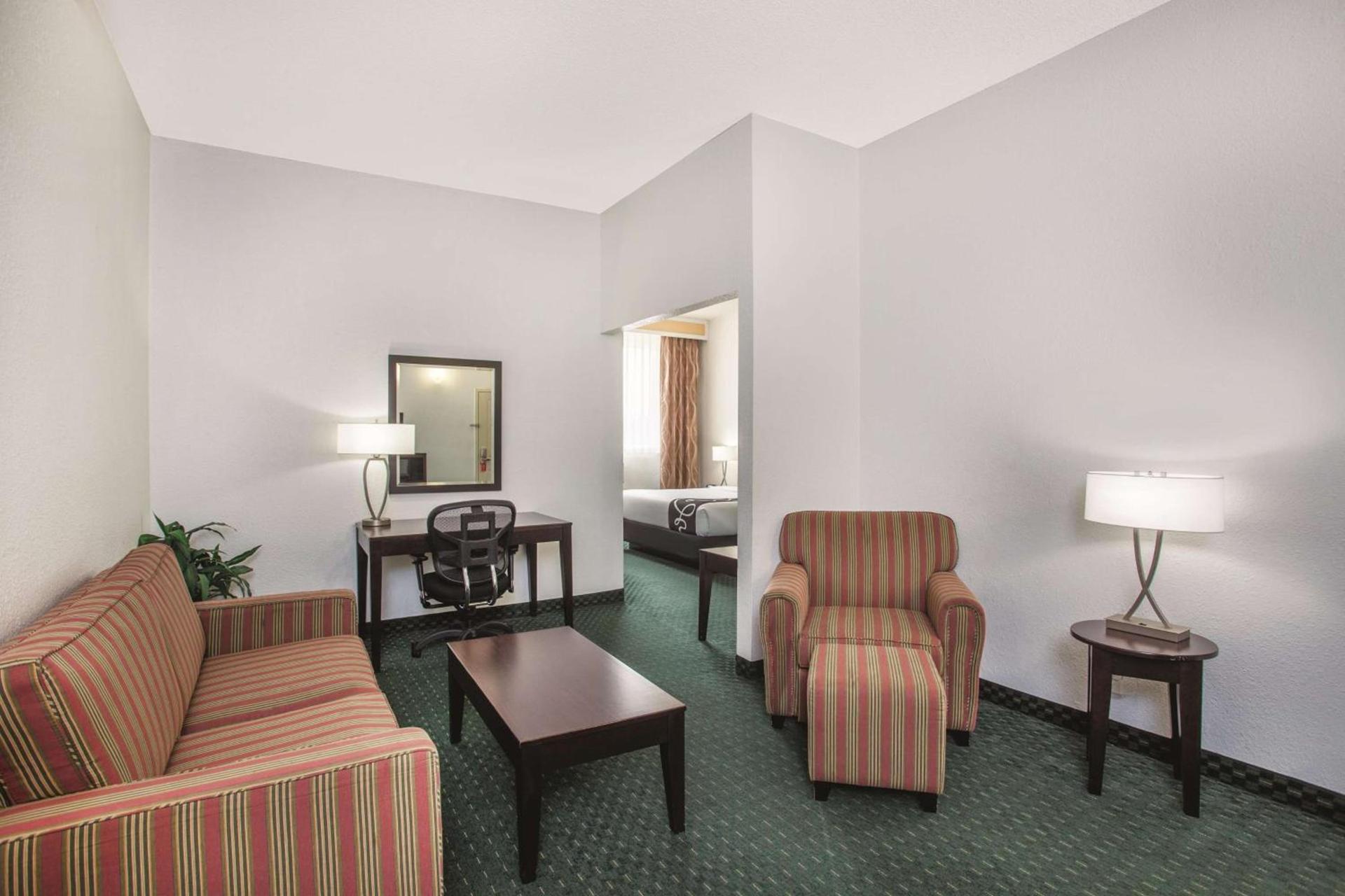La Quinta Inn by Wyndham Berkeley photo 32