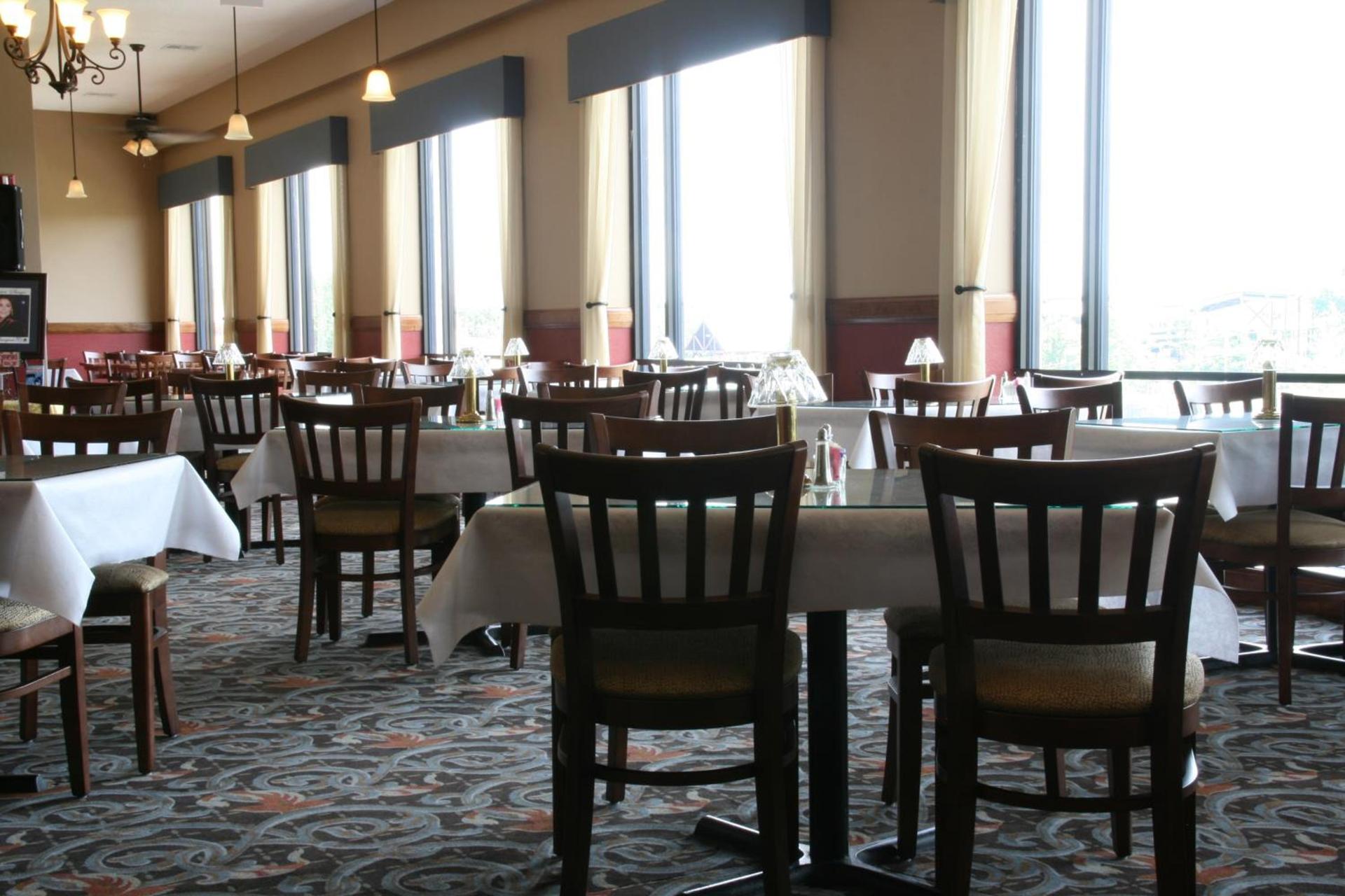 Grand Plaza Hotel Branson photo 8