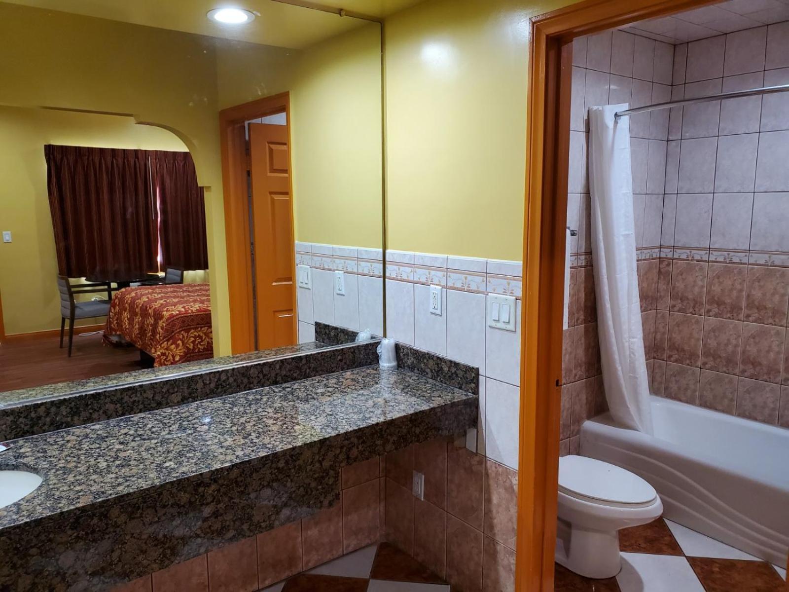 Sunrise Inn photo 9
