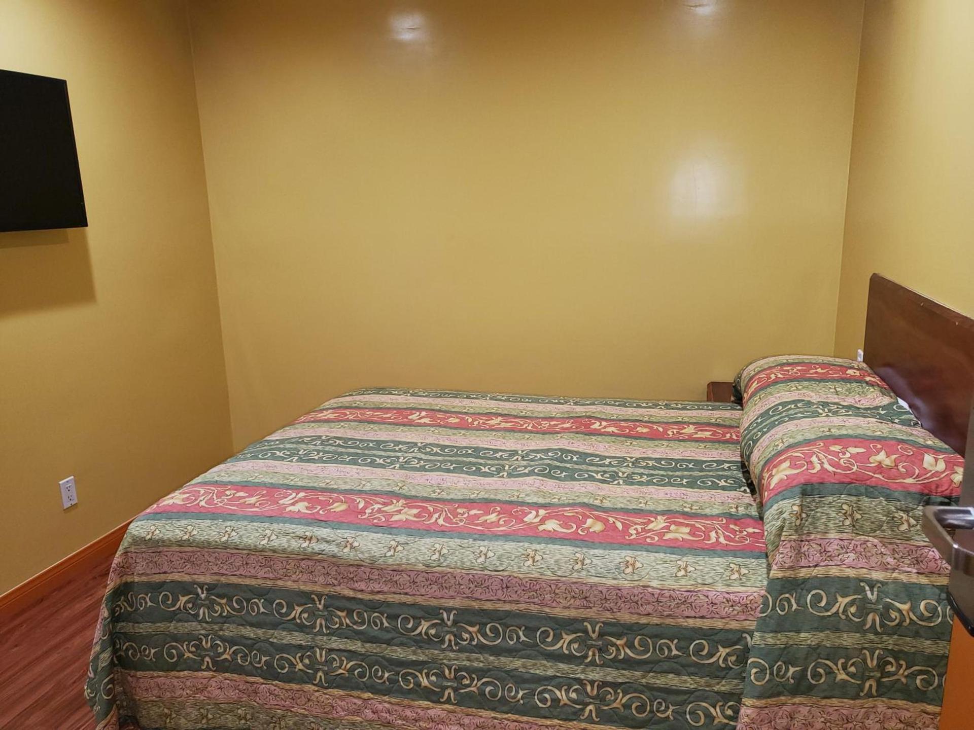 Sunrise Inn photo 7