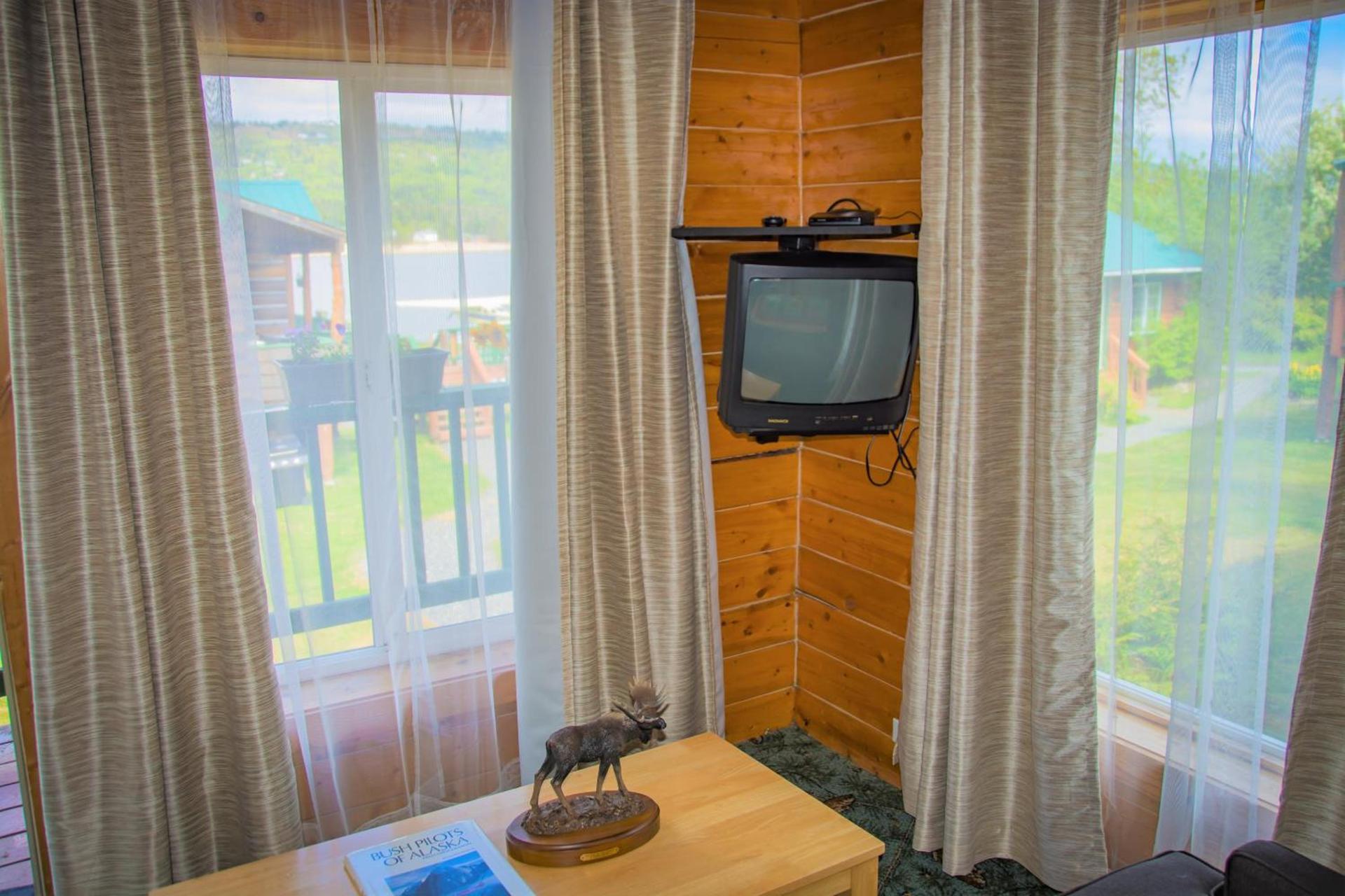 Homer Floatplane Lodge photo 4