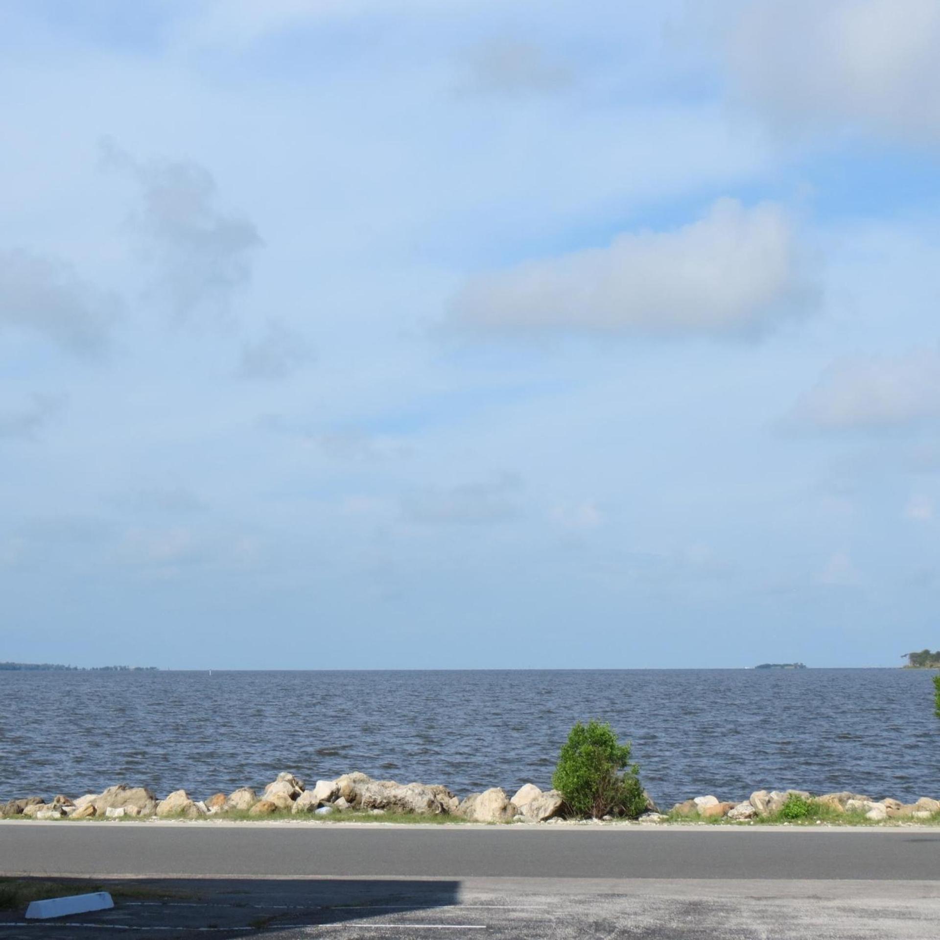 Beach Front Motel Cedar Key photo 49