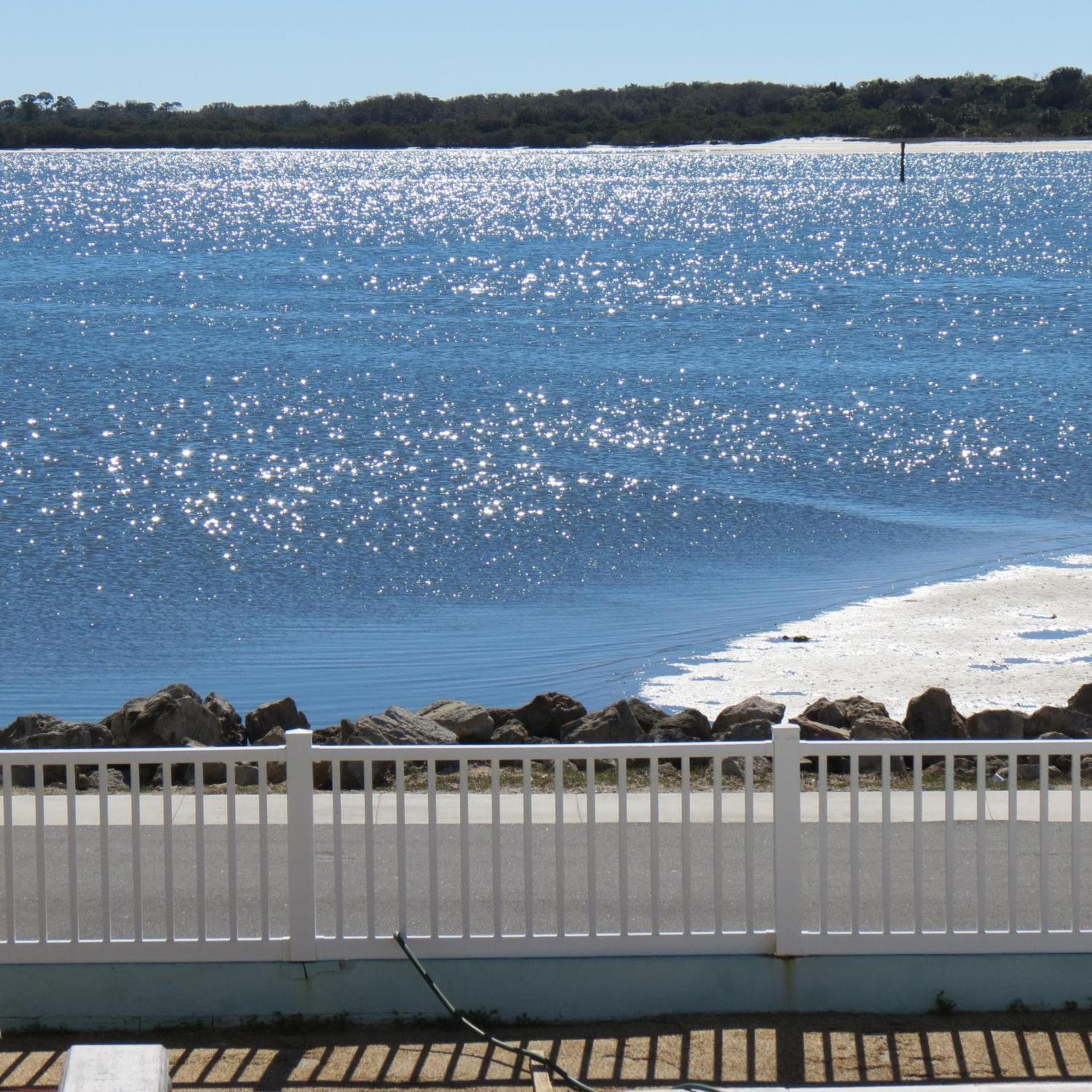 Beach Front Motel Cedar Key photo 35