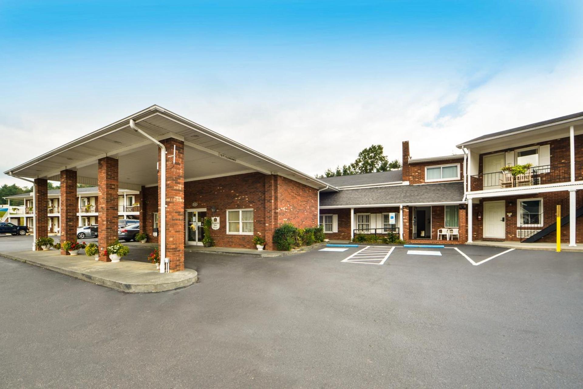Days Inn by Wyndham Jefferson photo 2