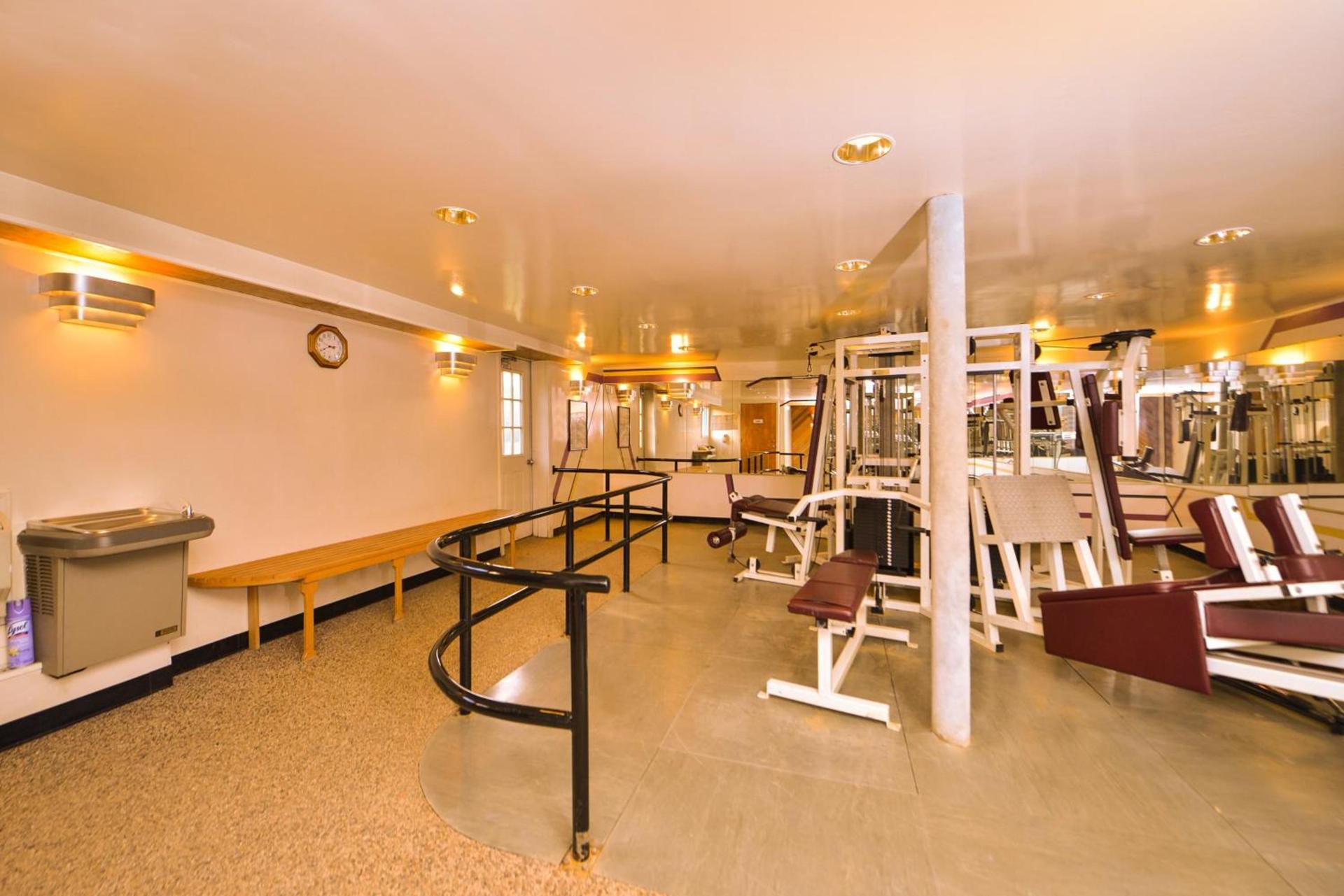 Days Inn by Wyndham Jefferson photo 8