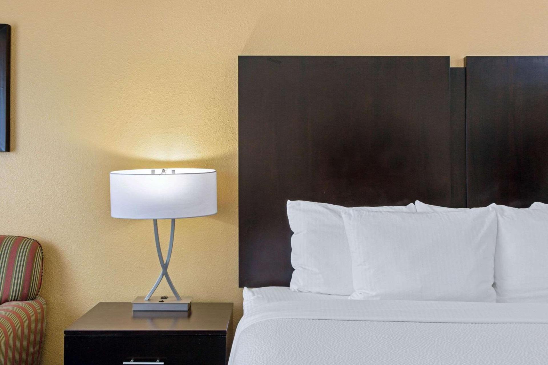 La Quinta Inn by Wyndham Berkeley photo 17
