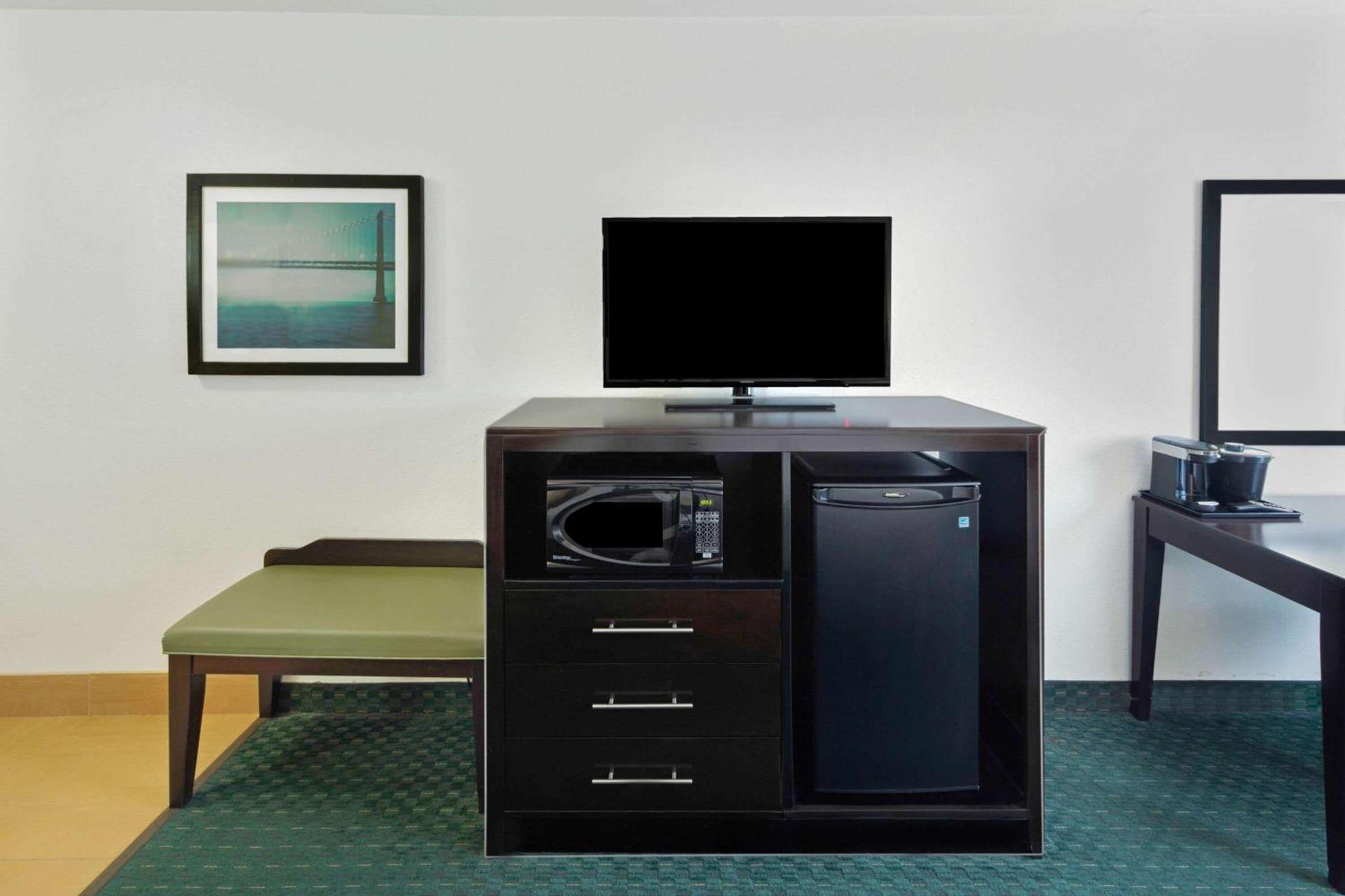 La Quinta Inn by Wyndham Berkeley photo 13