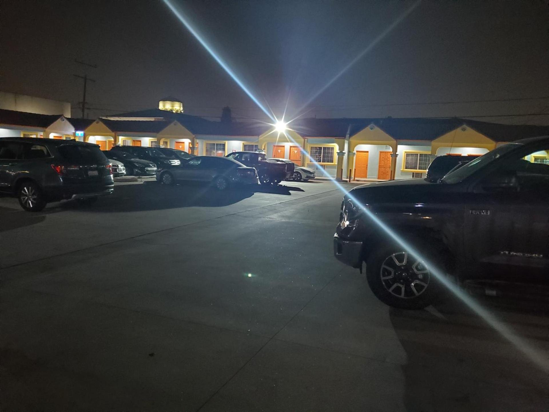 Sunrise Inn photo 16