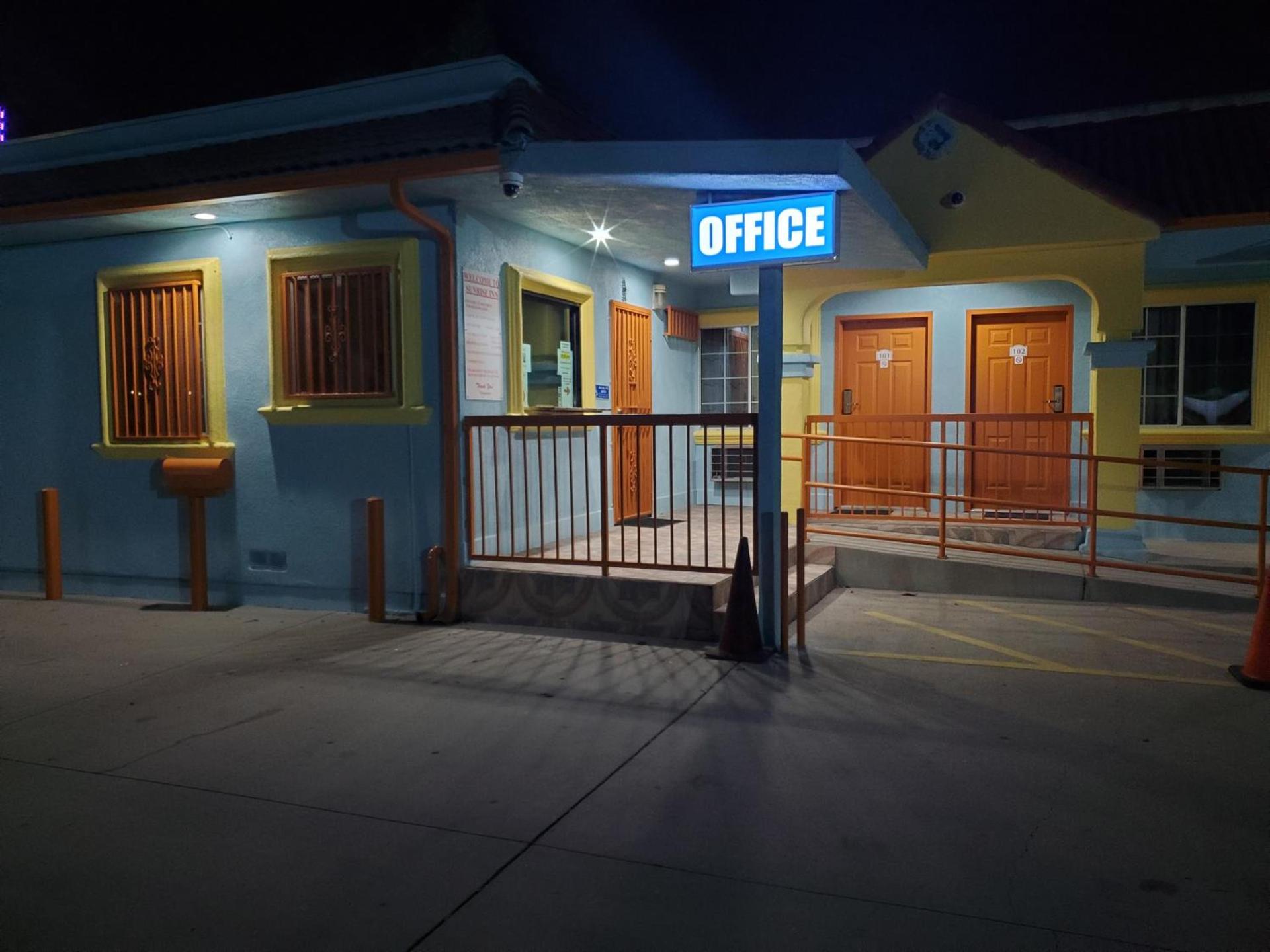 Sunrise Inn photo 1